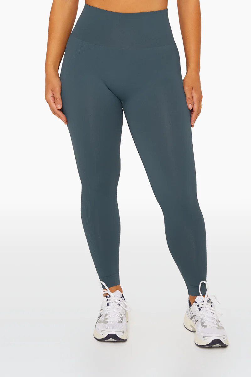SCULPTFLEX® LEGGINGS 
                            neptune | SET Active