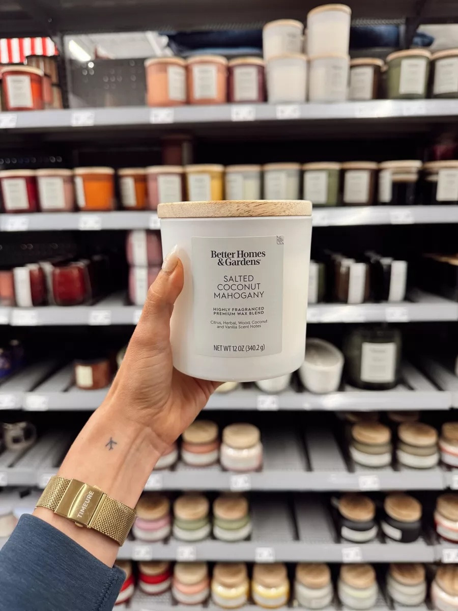 This coconut mahogany candle from Walmart is the perfect summer cozy scent 💙

summer finds, candles, home decor, Walmart, fragrance, Katy Roach, livingmybeststyle 

 #LTKselfcare #LTKSeasonal #LTKHome