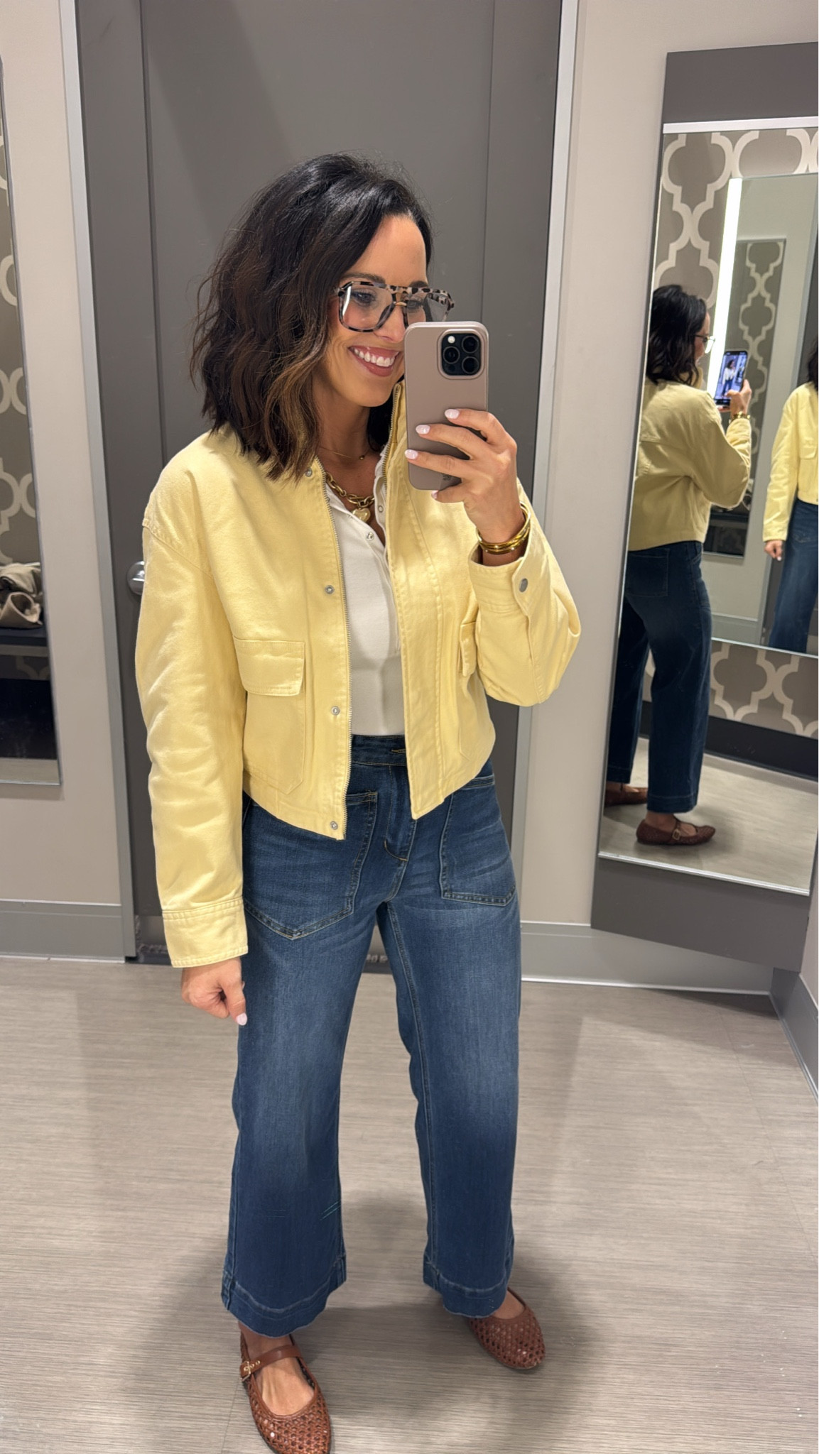 Loving this soft butter yellow long sleeve jacket from @target! Sweet, simple, stunning. The perfect butter yellow crewneck for everyday life! 

Yellow long sleeve blouse target finds comfortable jeans mom approved style mom style yellow spring style jacket mom life summer finds casual date night outfit VintagePickin 

#LTKootd #LTKdayinmylife #LTKSeasonal