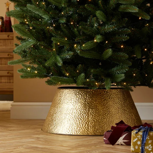 Hammered Metal Christmas Tree Skirt | Dunelm