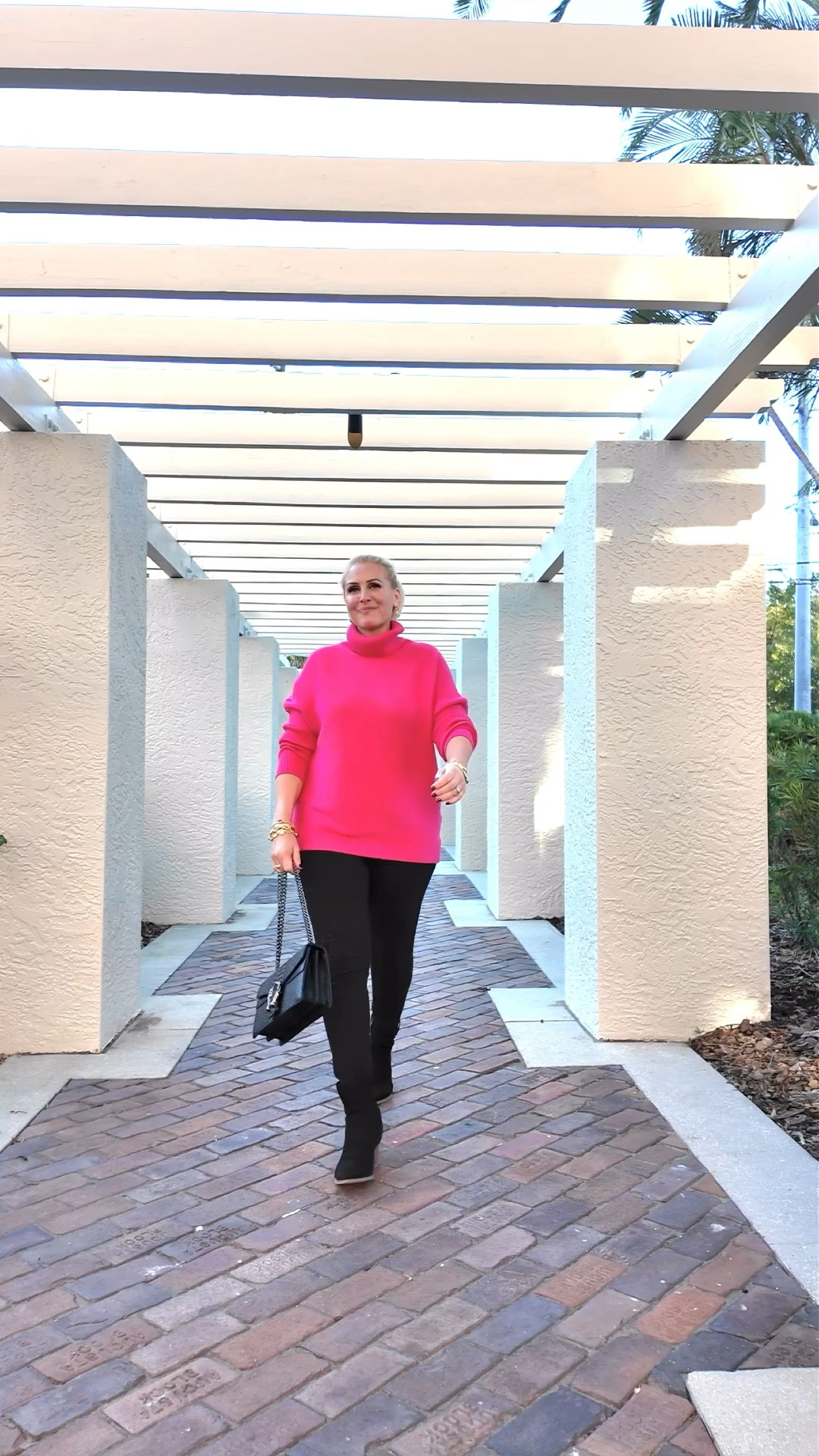 It was chilly in Saint Petersburg Florida yesterday. Got to break out this outfit when we visited The Vinoy Resort.


Sweater small
Denim leggings large


#LTKSeasonal #LTKStyleTip #LTKFindsUnder100 #LTKOver40 #LTKWorkwear #LTKU #LTKSaleAlert #LTKFindsUnder50 #LTKGiftGuide #LTKHoliday #LTKMidsize #LTKTravel #LTKShoeCrush #LTKItBag #LTKootd #LTKCyberWeek 