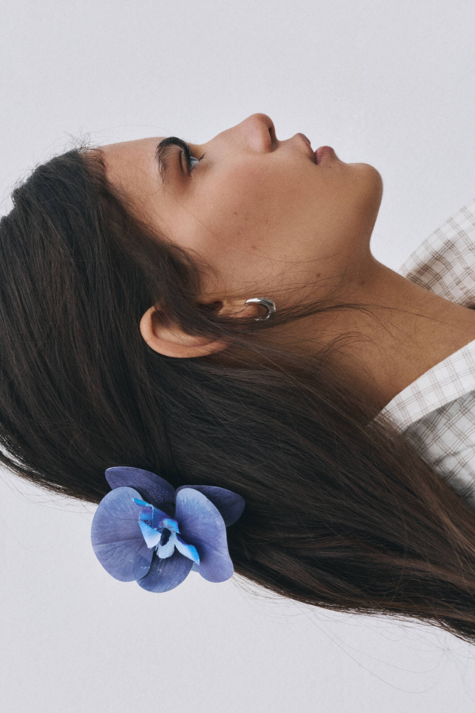 Flower hair clip - Pull&Bear United Kingdom | PULL and BEAR UK