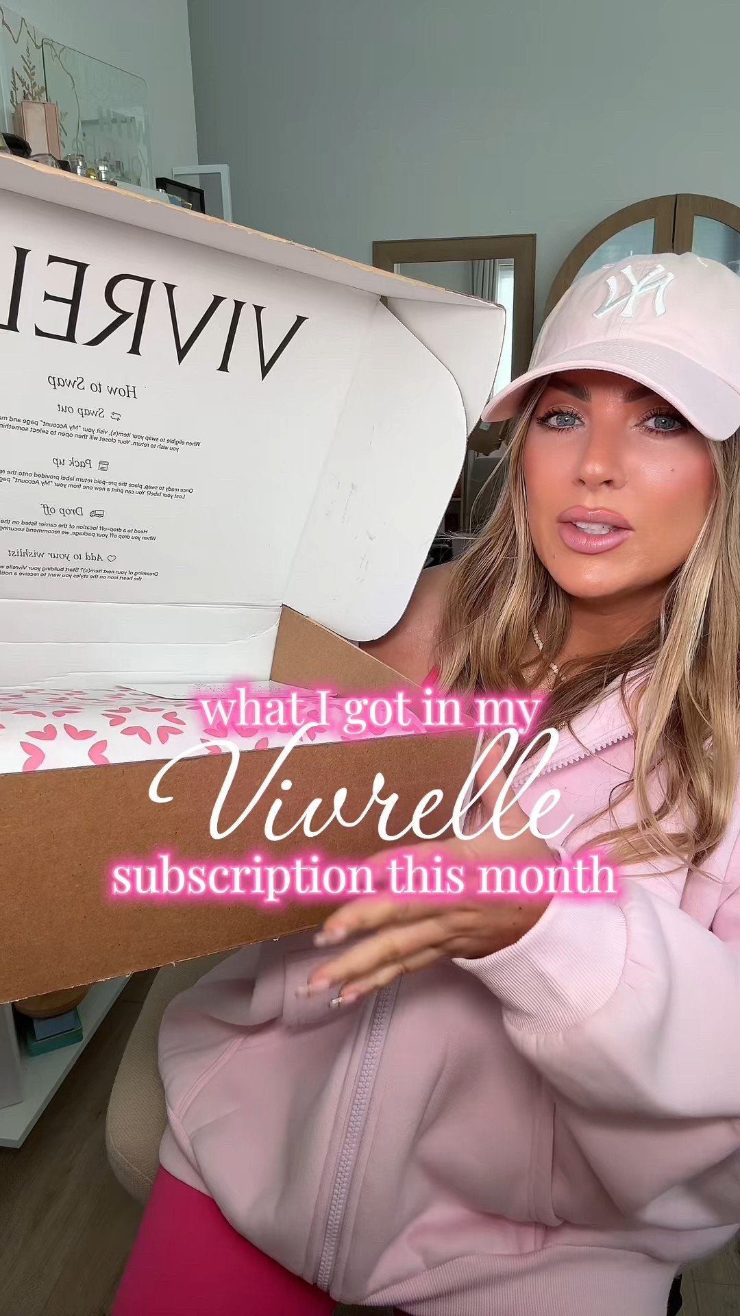 What I got in my @Vivrelle subscription this month! #ad #vivrelle 
Use code samschuerman to get your first month for free! 

#LTKValentine #LTKNYFW #LTKWorkwear