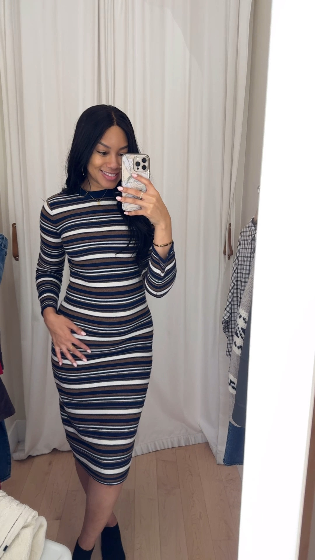 The softest merino wool maxi dress from Madewell 😍 cute casual look, wearing size XXS 

Madewell, sweater dress, striped dress, stretch, casual, winter dress, new arrivals 

#LTKootd