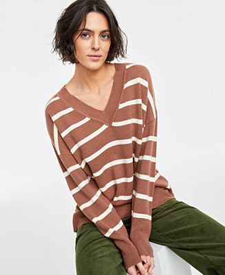 On 34th Women's V-Neck Dropped-Shoulder Sweater, Created for Macy's - Macy's | Macy's
