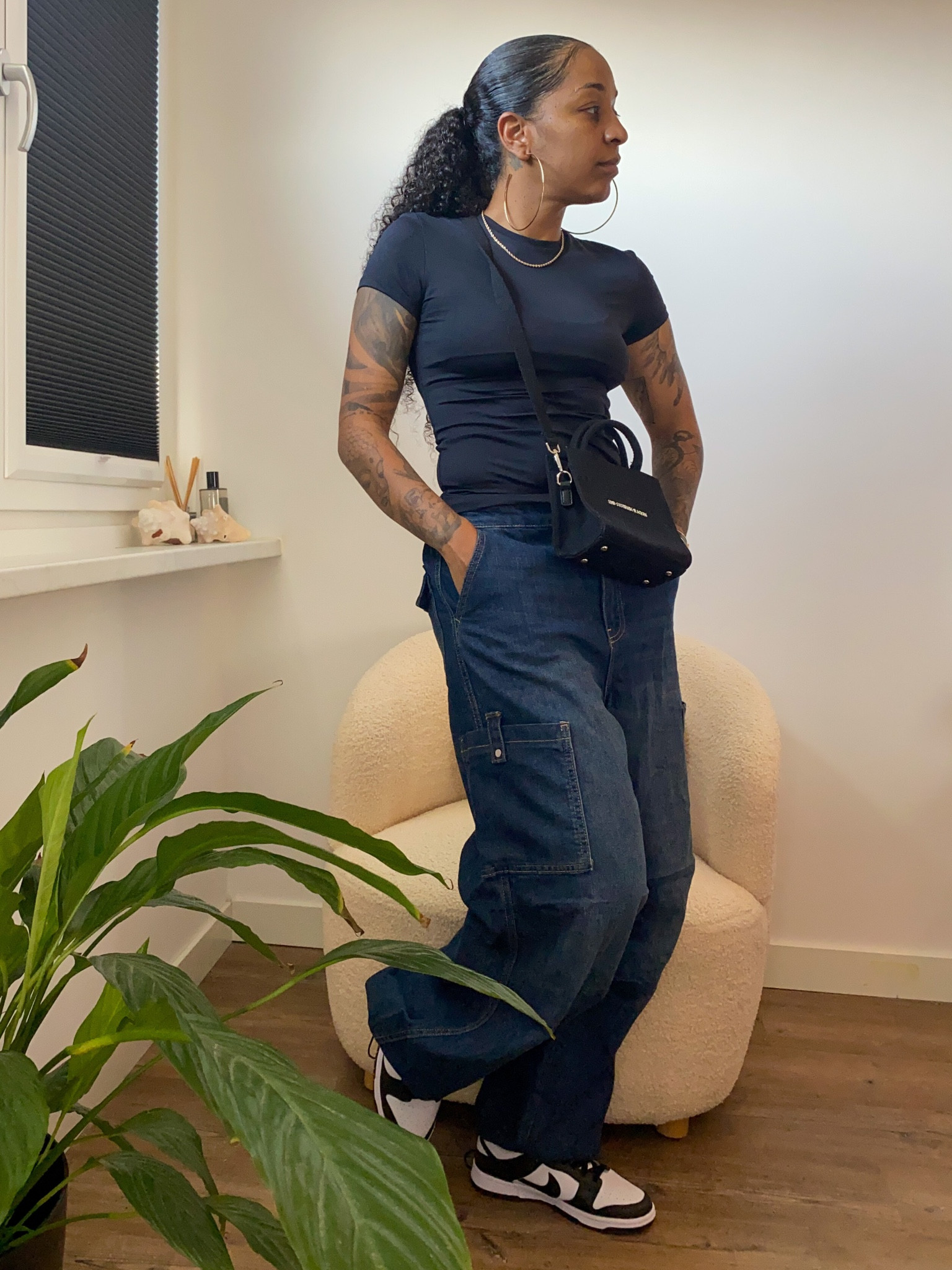 In my baggy clothes era 🖤

outfit inspiration, summer style, nike dunk low panda, women’s shoes, white and black Nike, close fitting t shirt in micro, denim parachute pants, H&M, everyday basics, denim handbag, new arrivals, Netherlands. 

#LTKstyletip #LTKeurope #LTKSeasonal