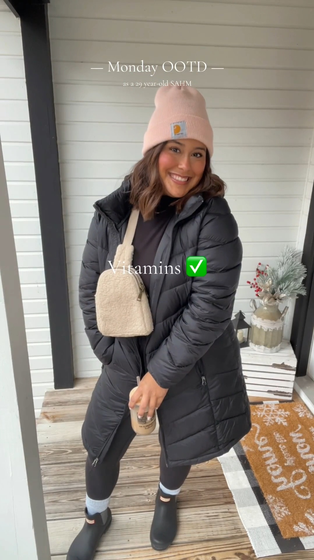 Happy Monday! Chilly/Rainy Day Fit 🩶

#LTKSaleAlert #LTKActive #LTKSeasonal