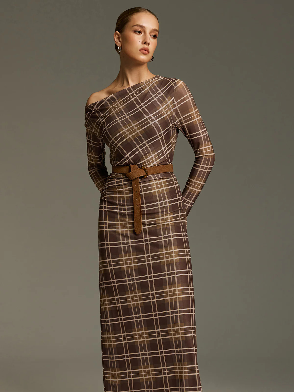 Plaid Mesh Off-Shoulder Maxi Dress without Belt | Commense