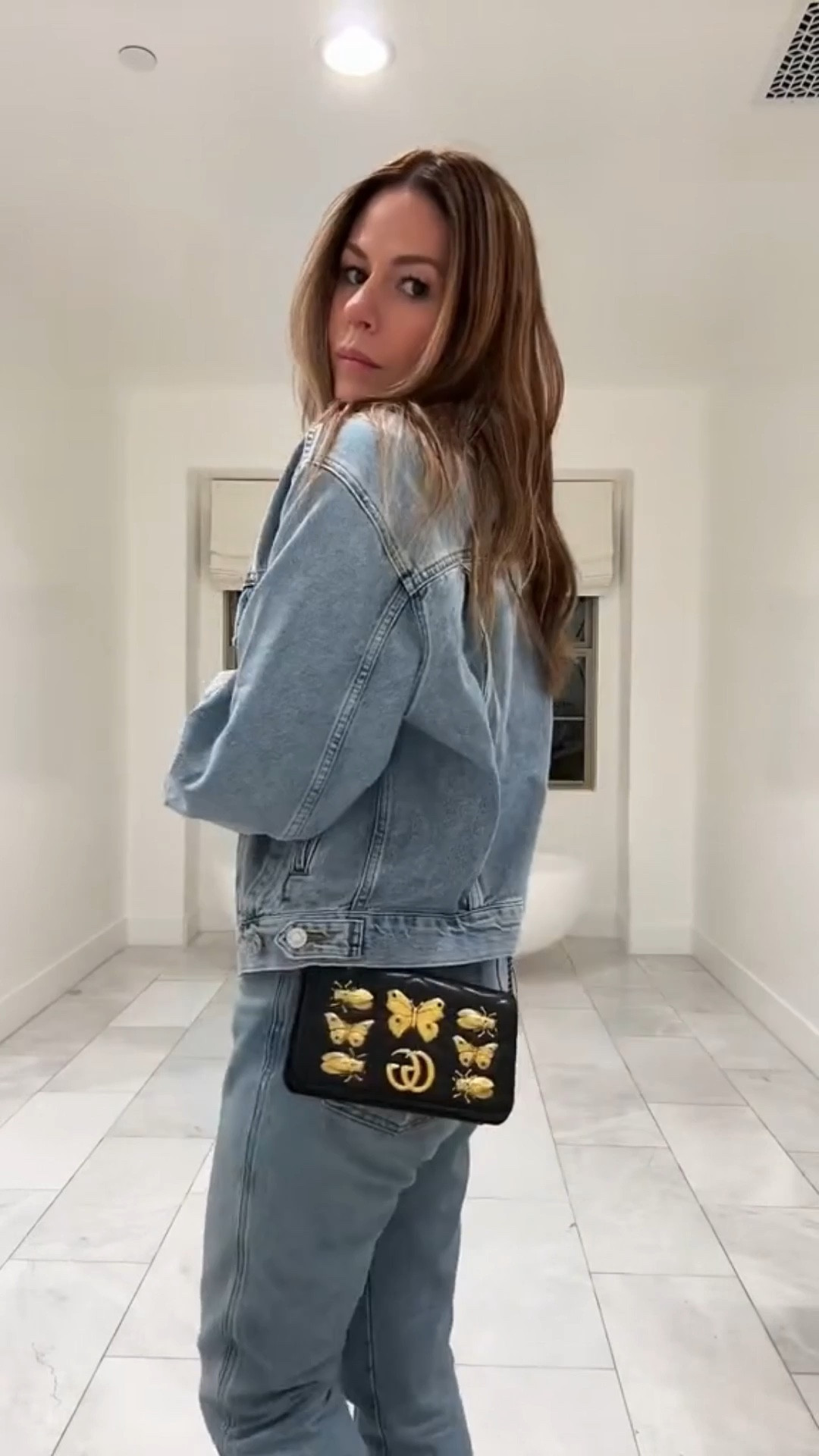 Casual date night outfit

Denim, Denim on denim, Denim jacket, Agolde, Gucci, Crossbody bag, Chelsea boots, Sam Edelman, Shopbop, Revolve, free people, Free people bodysuit 

#LTKstyletip #LTKfit #LTKFind