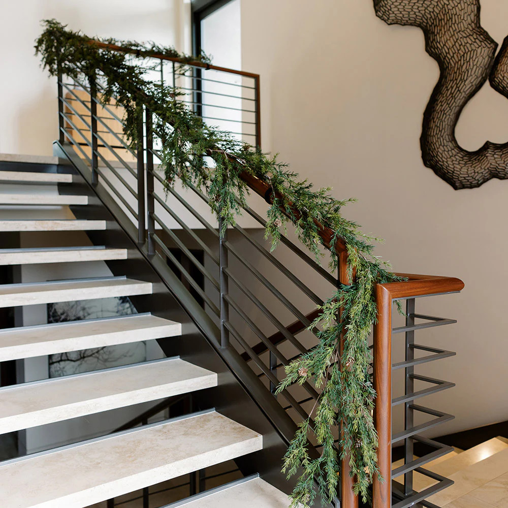 9' Artificial Pine Garland with Pinecones | CG Hunter