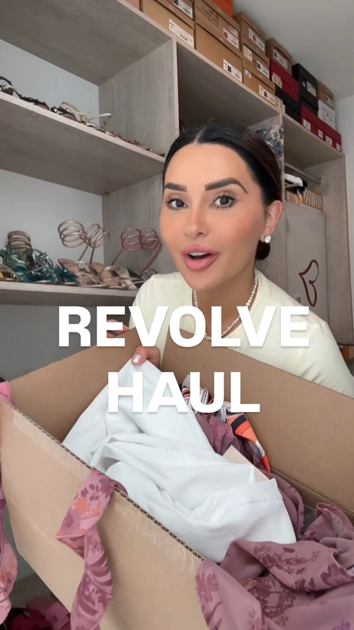 REVOLVE HAUL 🤍 Lots of cute pieces for Spring. Everything is linked below @Revolve 

#LTKootd