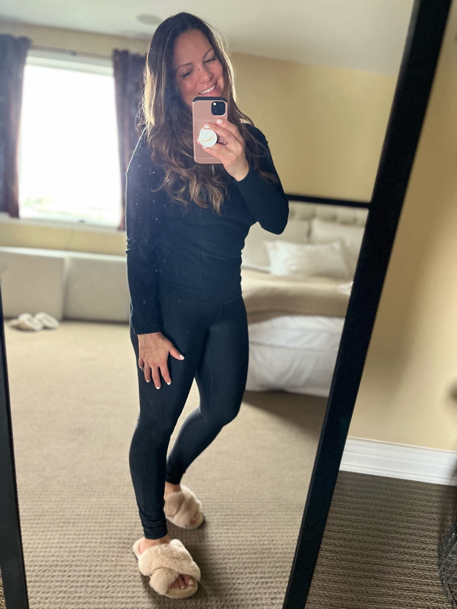 2 words: FLEECE LINED 💃💃

#LTKfitness #LTKover40 #LTKSeasonal