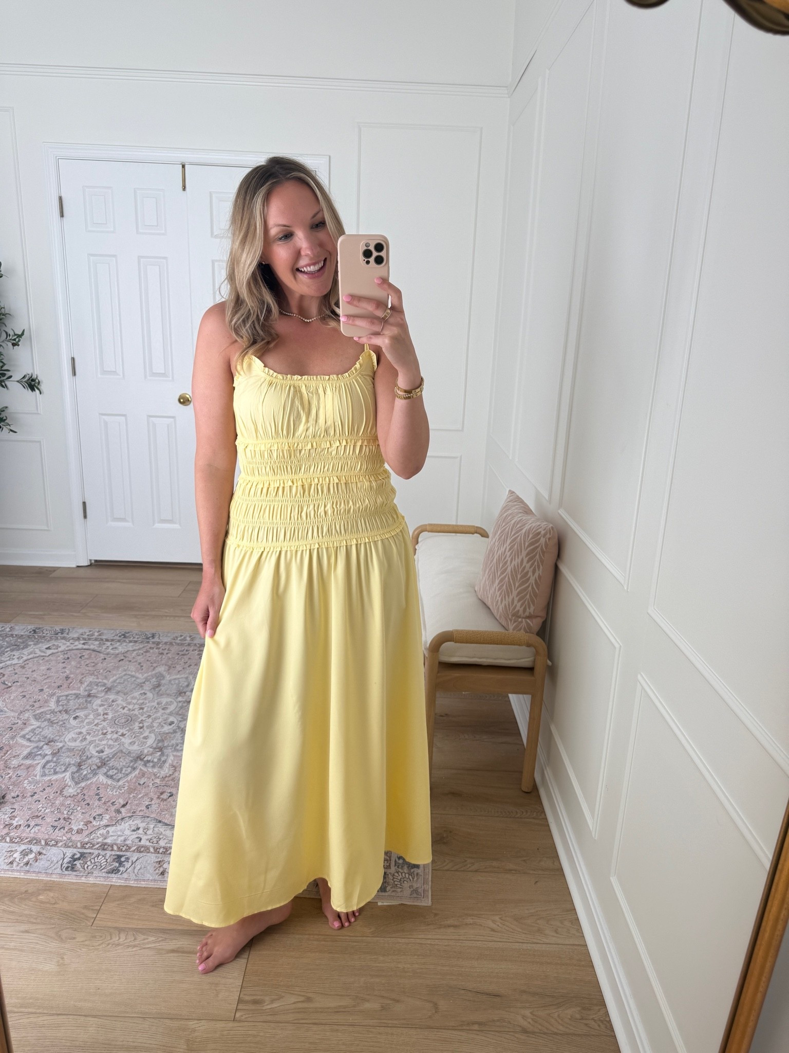 Summer dress - date night outfit - wearing a med