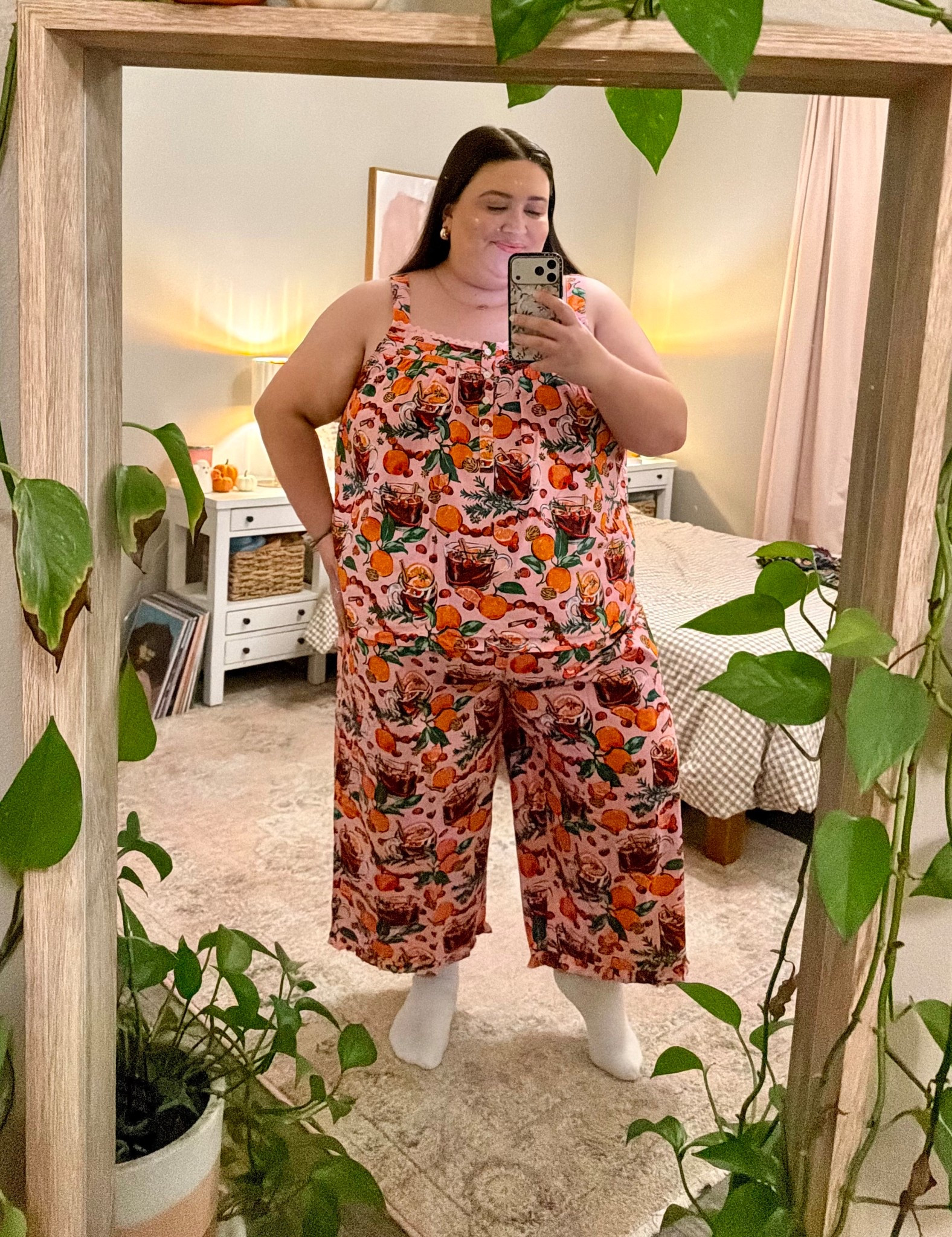I was gifted this beautiful pair of PJs from PrintFresh and so many of you have asked for the link! Here you goooo🥰

#LTKHoliday #LTKPlusSize #LTKGiftGuide