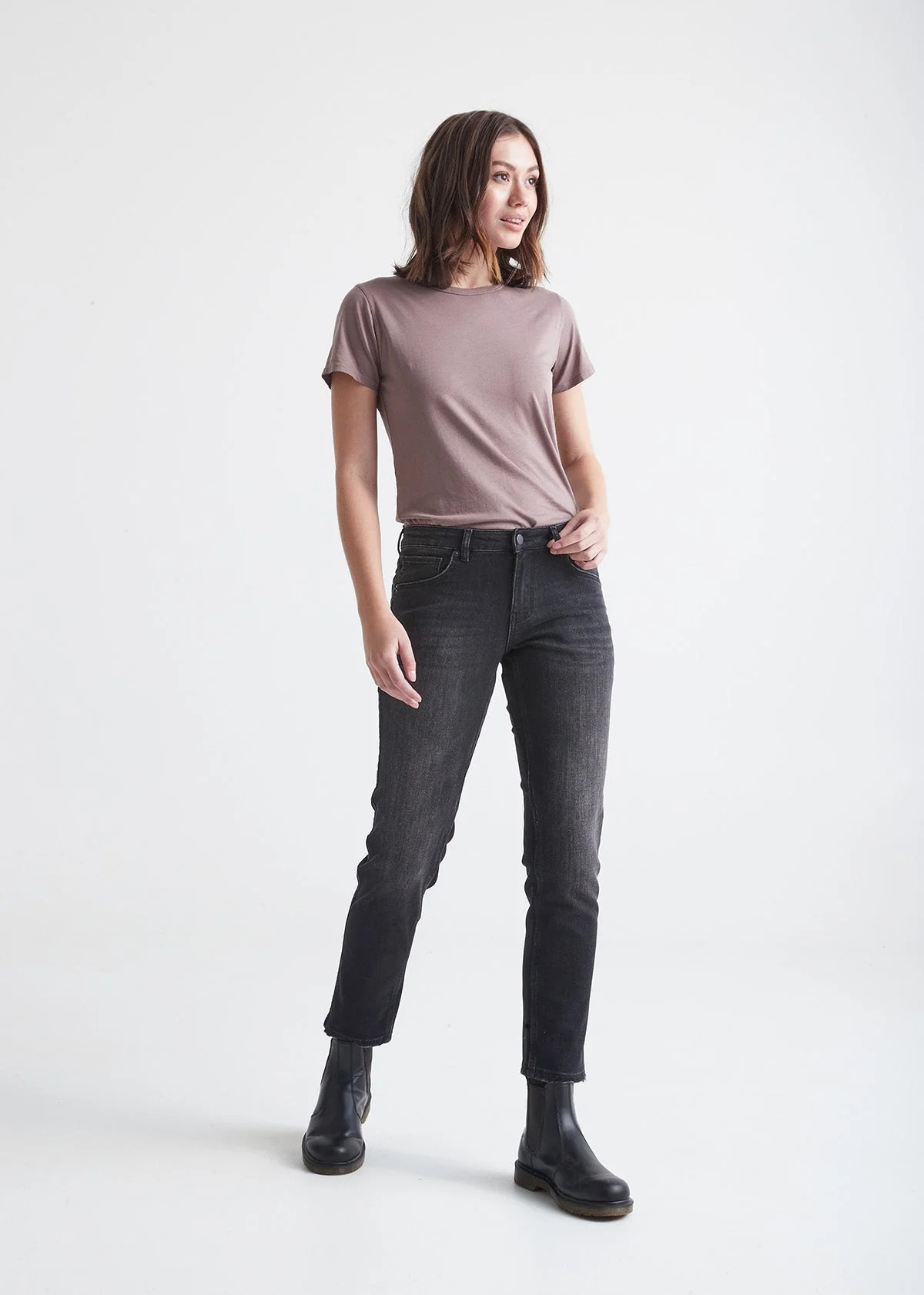 Performance Denim Girlfriend - Vintage Black | DUER