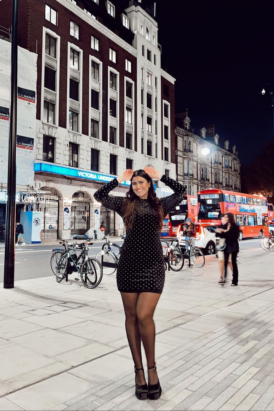 ✨ sparkle season fits ✨

Christmas party inspo, shoes linked and see similar dresses 🎄

#LTKfit #LTKSeasonal #LTKHoliday