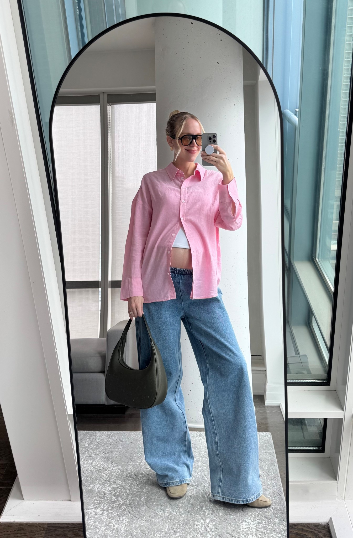 spring maternity outfit 


#LTKjeans #LTKmaternity #LTKstyletip