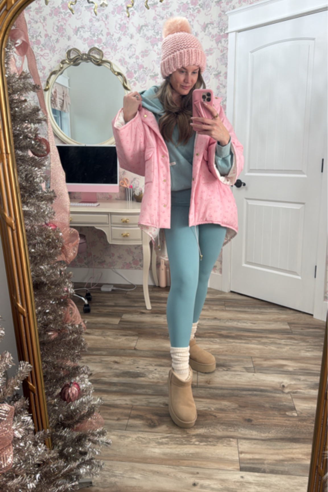 Cozy cute and comfy girly outfit of the day

Coat is Selkie (older)

#LTKActive #LTKSeasonal #LTKStyleTip