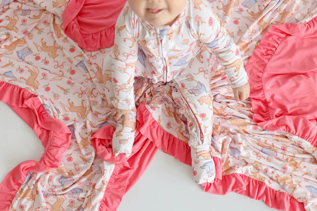 KINSLEY'S BLOOM & BOOTS DREAM RUFFLE BLANKET | Dream Big Little