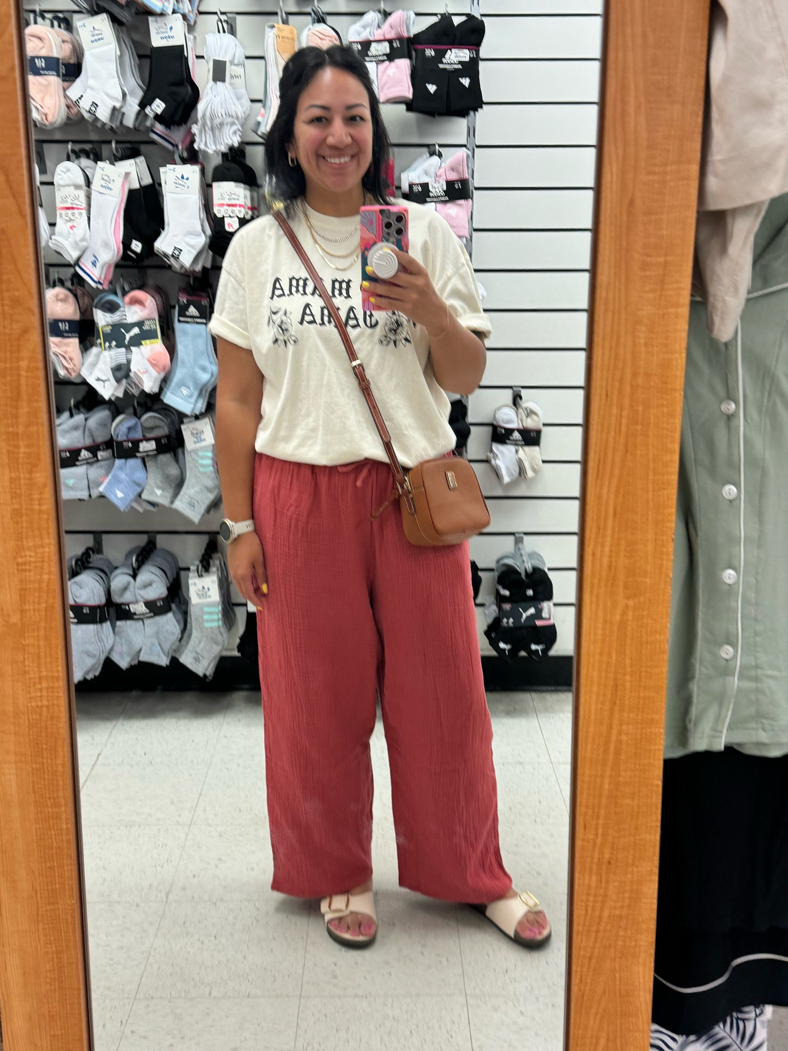 Comfy summer fit 

#LTKShoeCrush #LTKFindsUnder50 #LTKMidsize