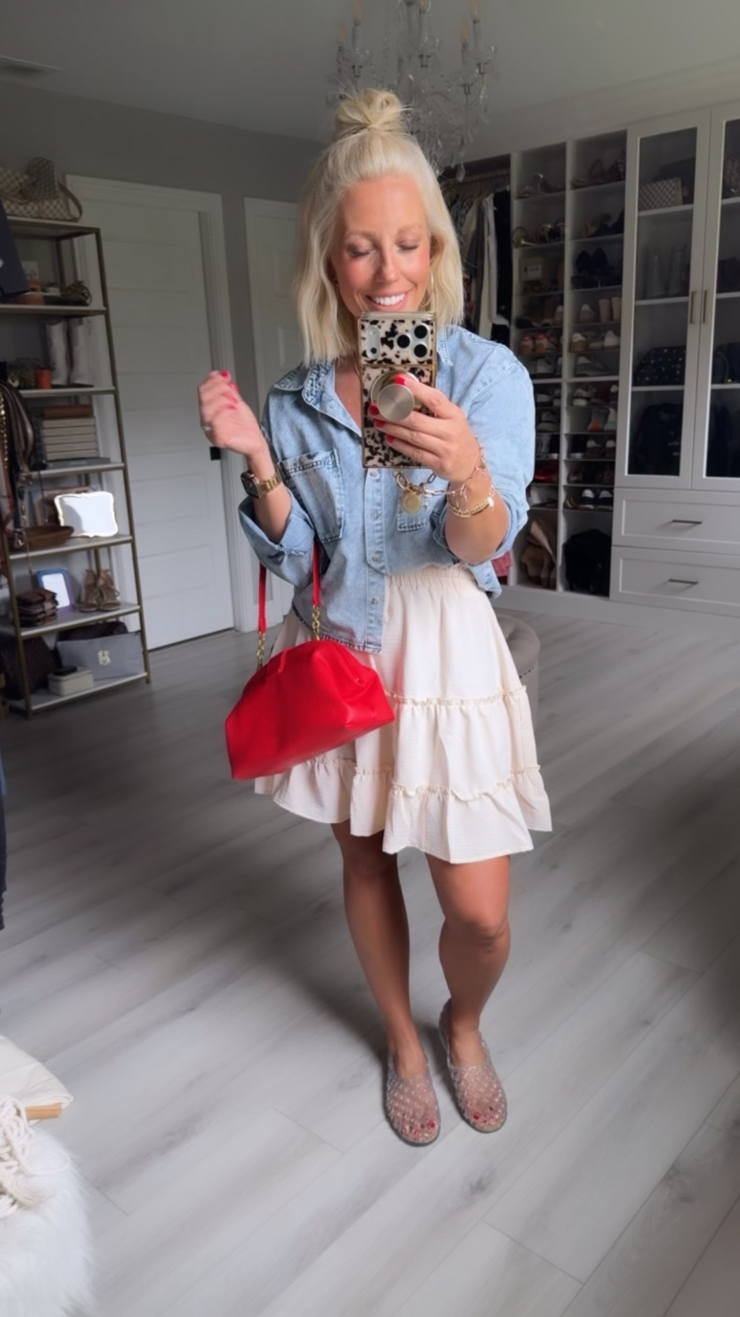 Love the skirts for summer! So comfortable and easy to style🤍
⬇️⬇️⬇️
Skirt small 
Top medium

#LTKootd #LTKSeasonal #LTKSaleAlert