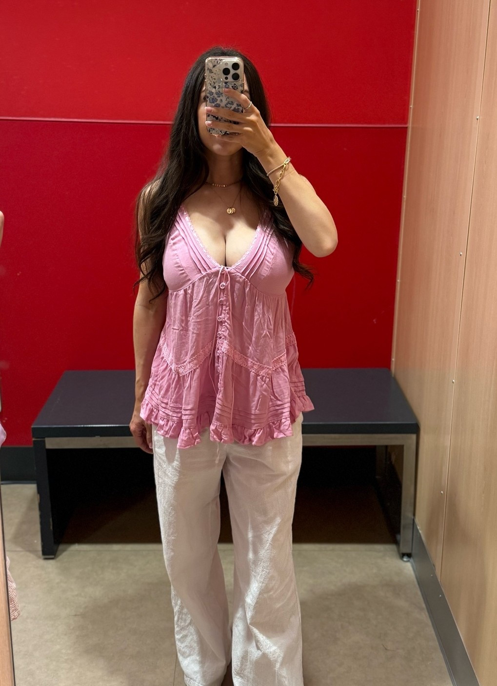 Adorable summer top. Pink babydoll top

#LTKMothersDay #LTKmomlife #LTKPetite