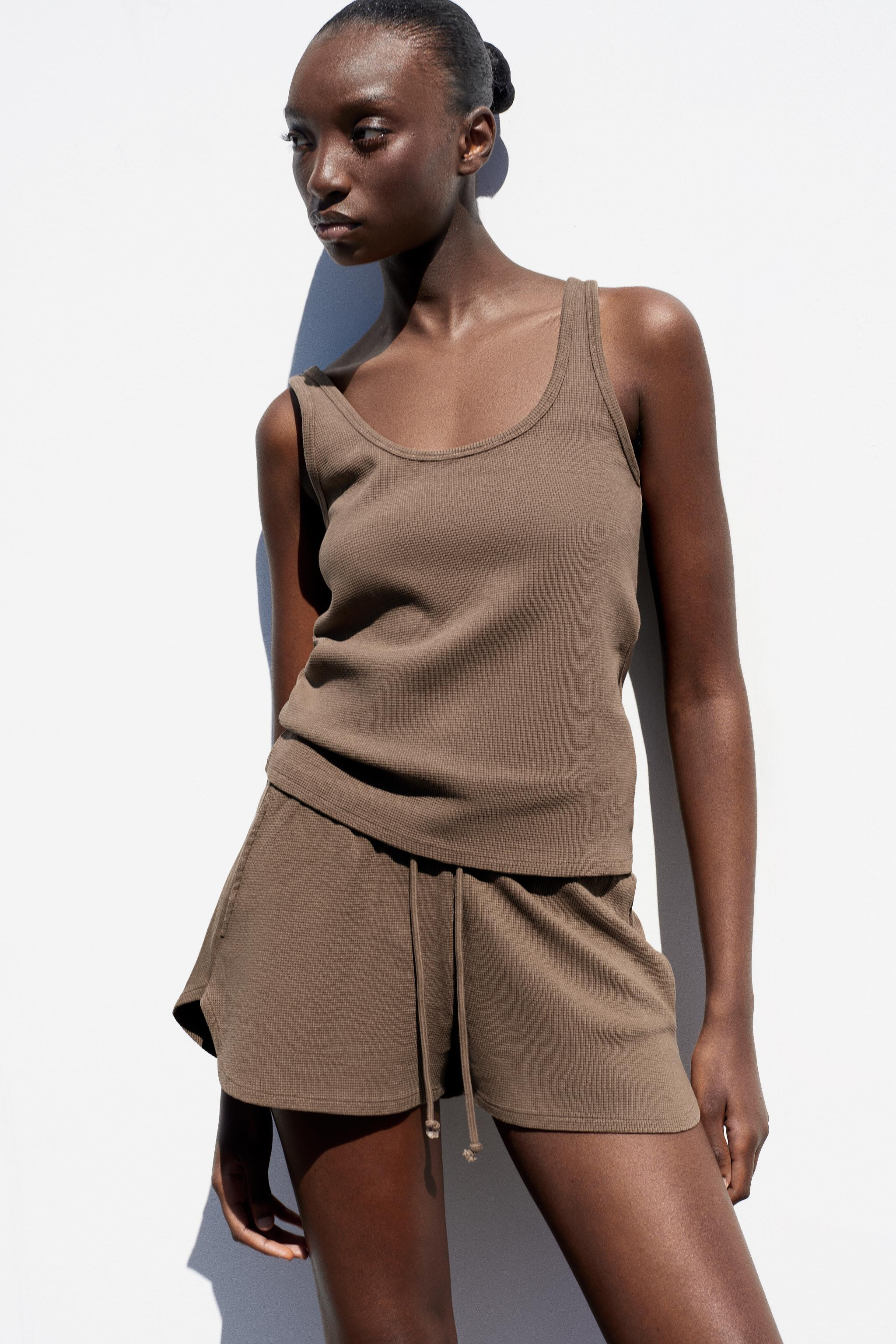 SLEEVELESS TOP | Zara UK
