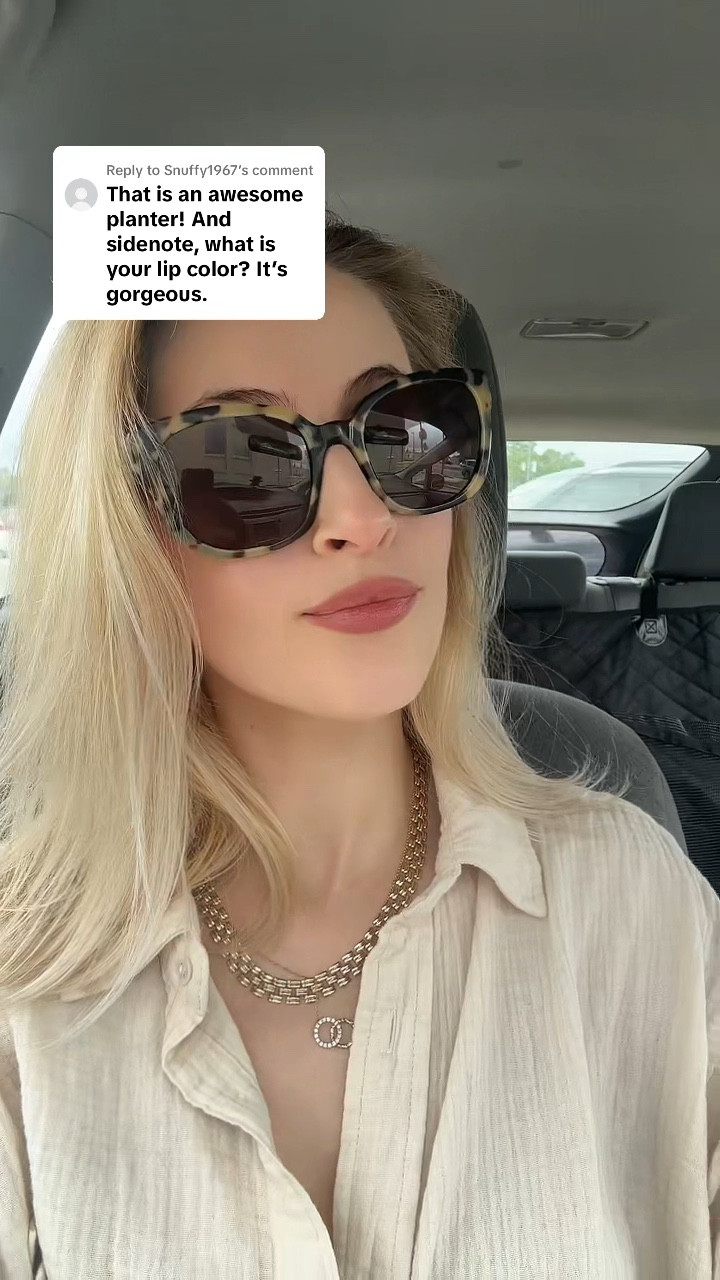 Go to drugstore lip combo for a “your lips but better” look

Lip balm | lip combo | lip liner 

#LTKootd #LTKgrwm #LTKBeauty