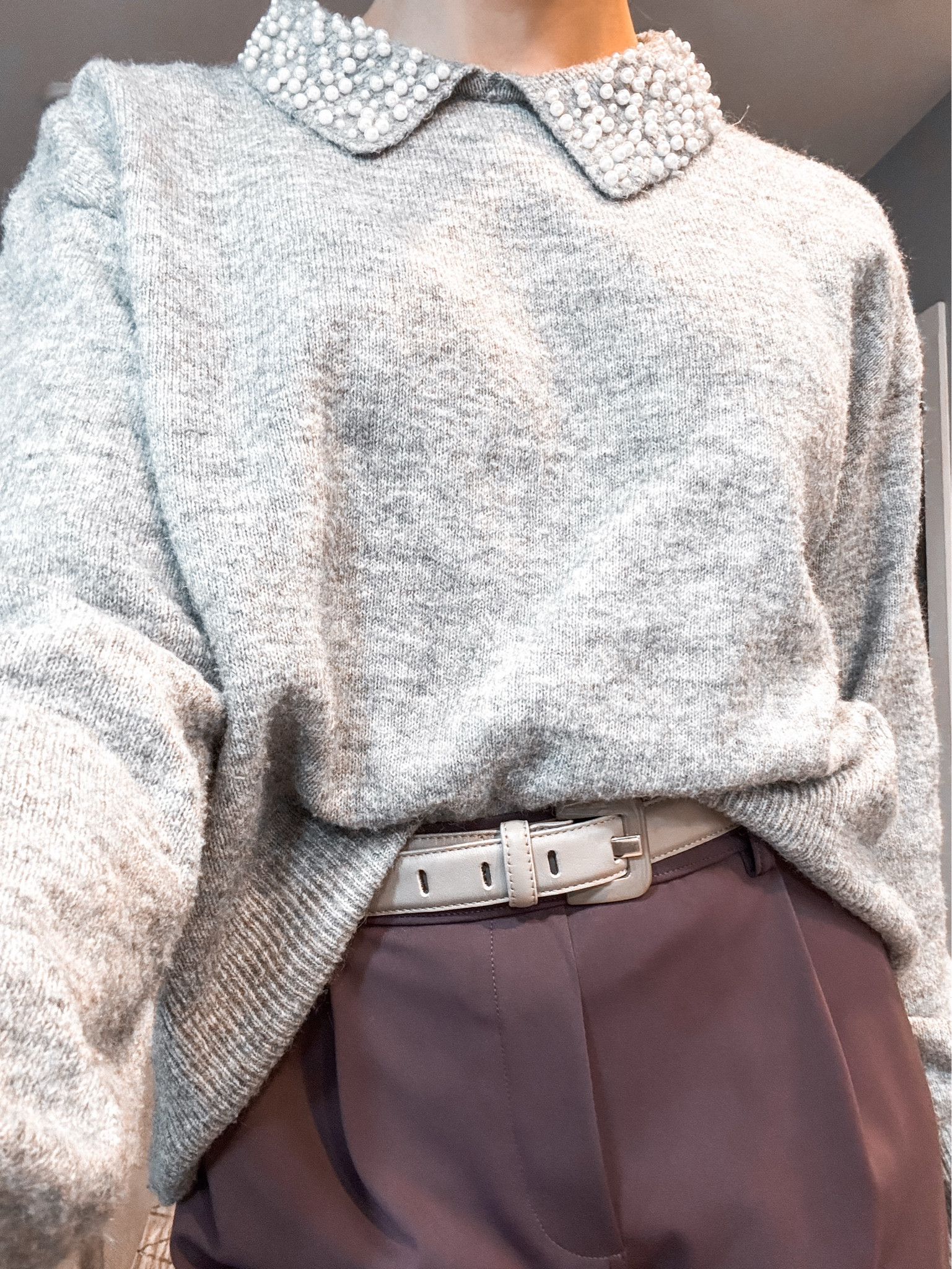 In office kinda day! Love a sweater with little details, like the pearls on the collar! 

#LTKFindsUnder100 #LTKWorkwear #LTKFindsUnder50