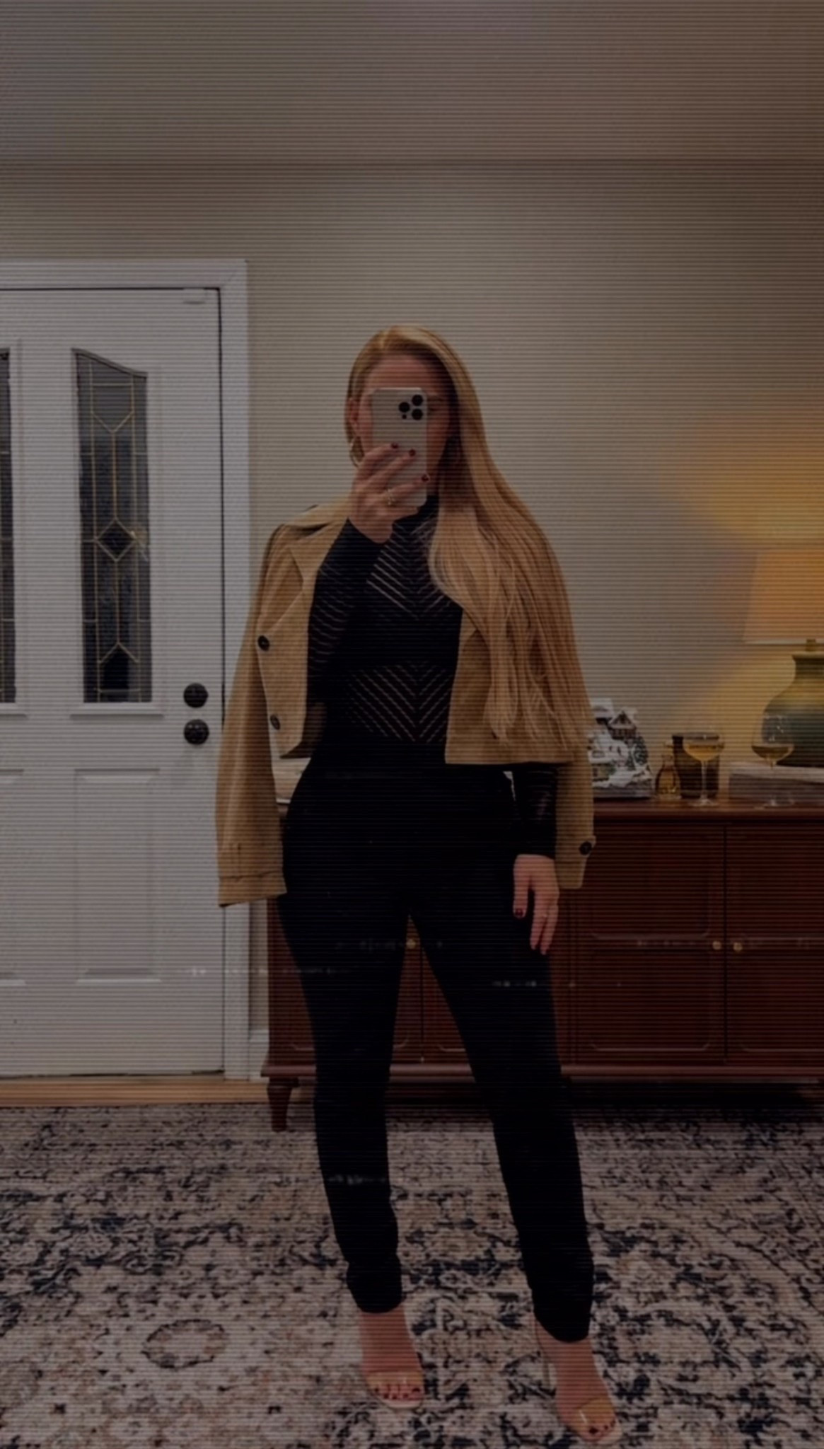 fall date night inspo 🖤

 Zara: 100% LEATHER CROPPED JACKET

#LTKStyleTip #LTKHoliday #LTKgrwm