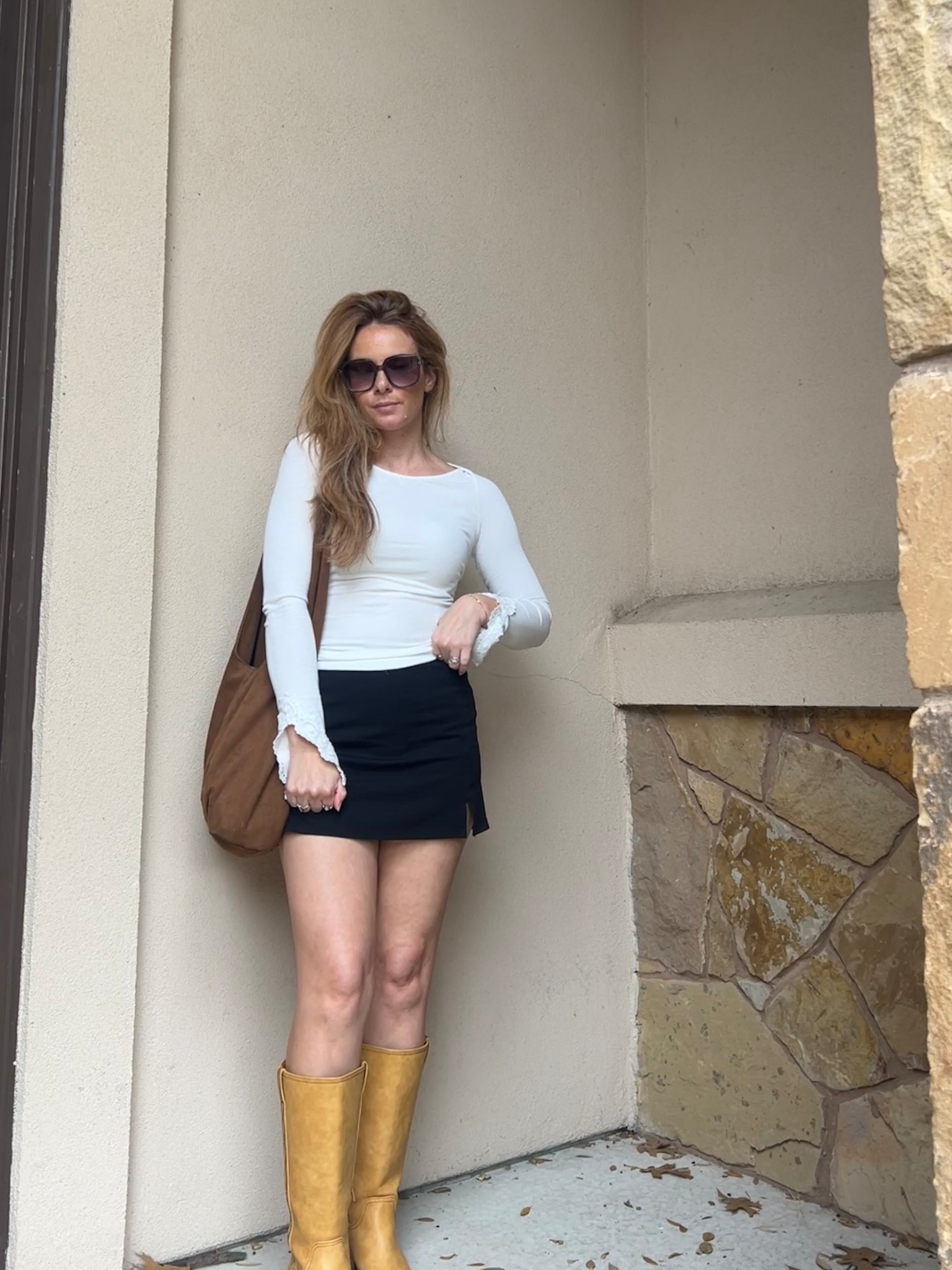 Little pop of color for spring 

#LTKmomlife #LTKootd #LTKSpringSale