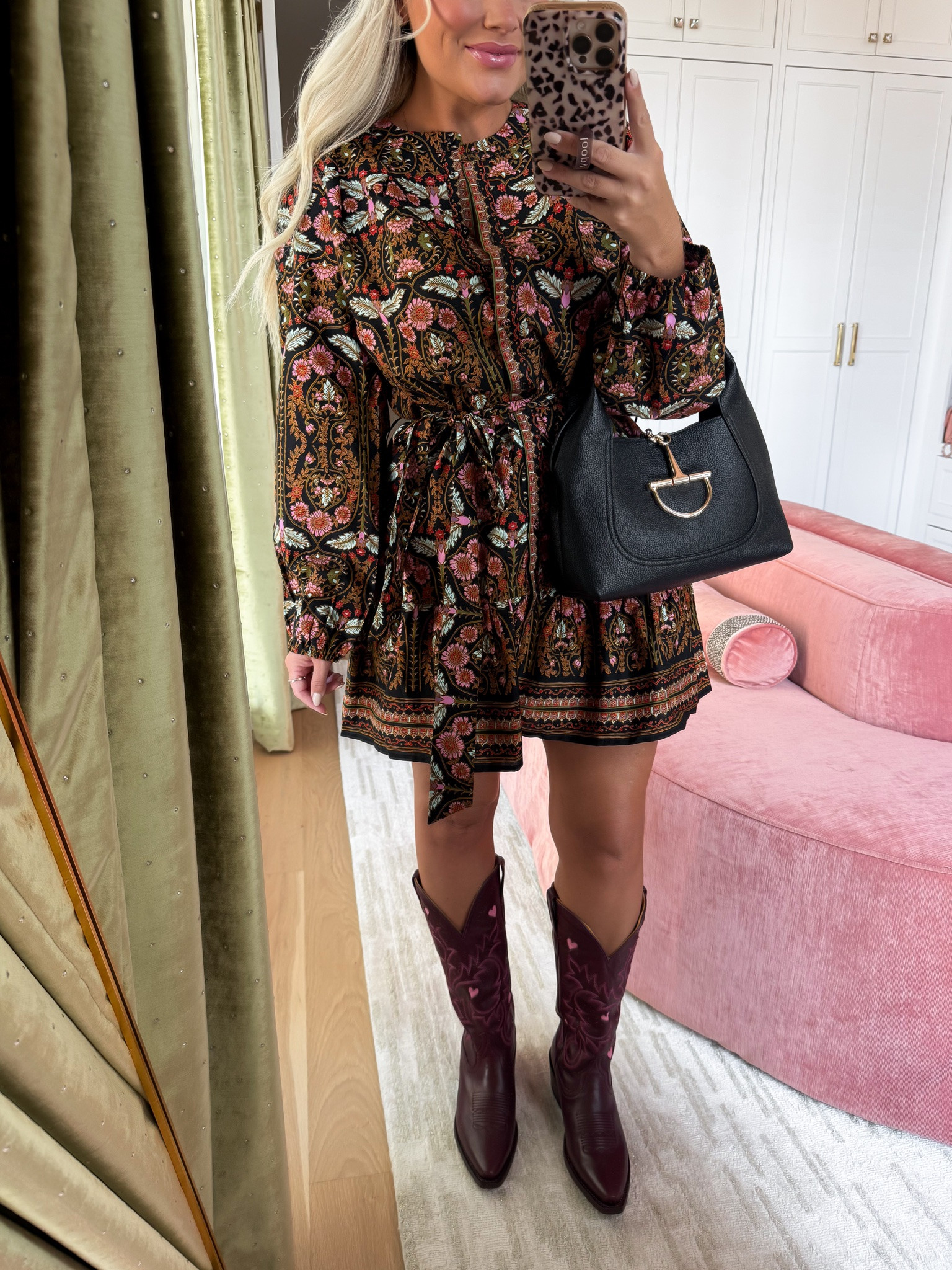 Obsessed

#LTKgrwm #LTKootd #LTKdayinmylife