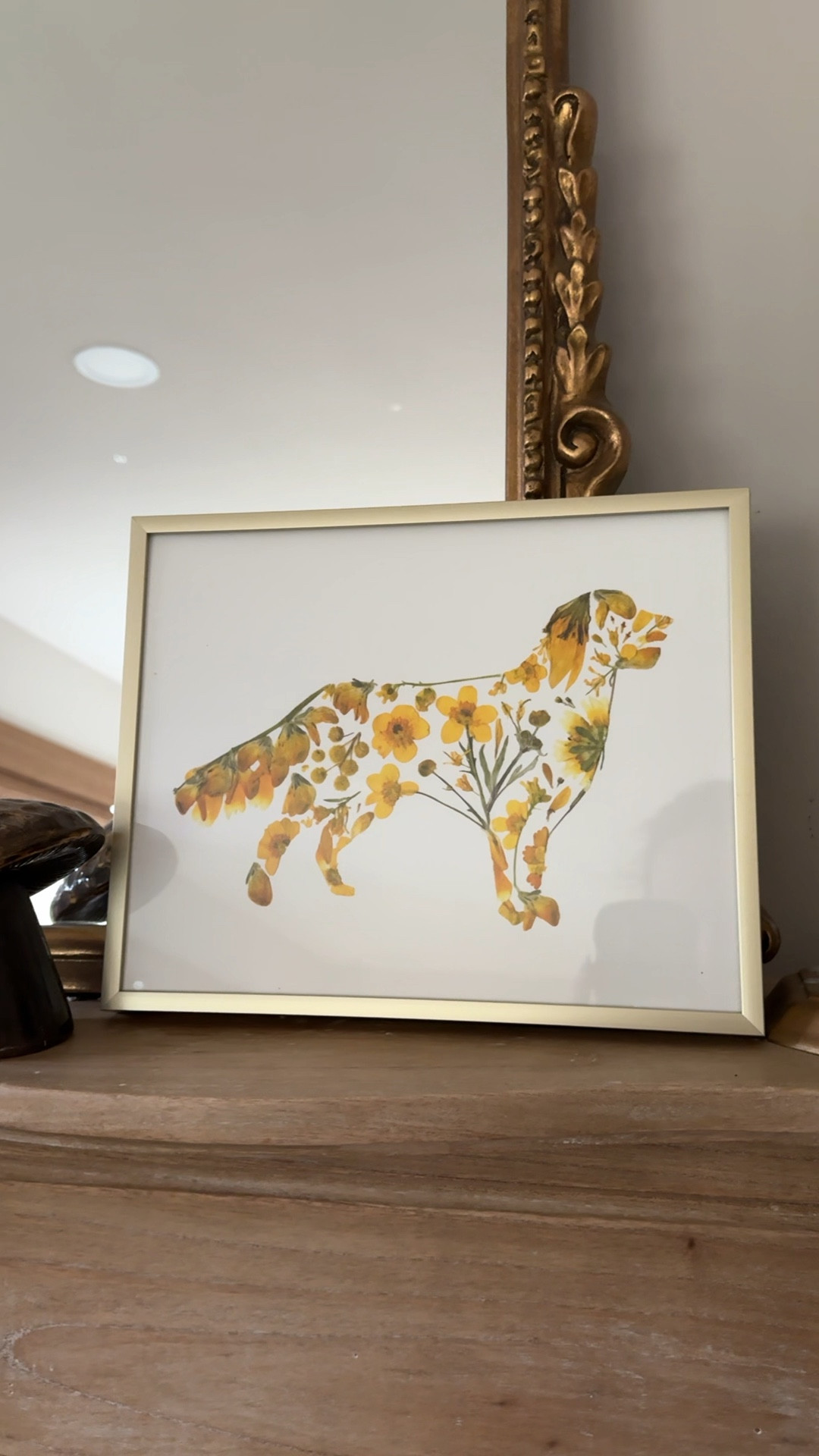 pressed flower golden retriever print 

#LTKhome