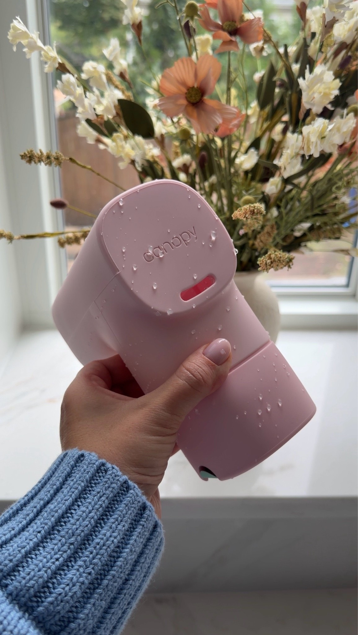 Canopy Bath Tub Filter in Pink | Chlorine-Reducing Bath Filter & Spout Cover