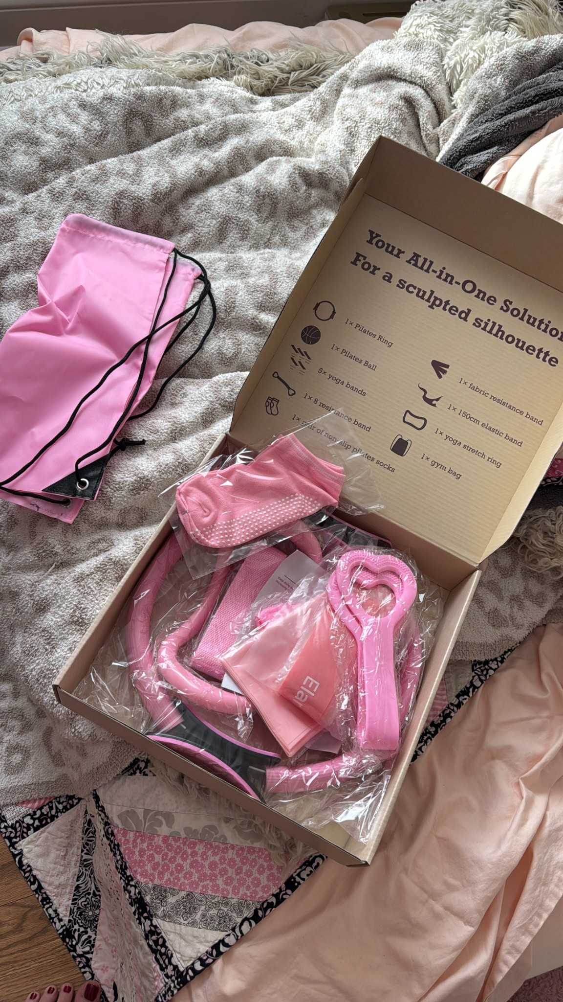 yay my physical therapy pilates stuff arrived and with grippy sockies!! Elara home pilates kit ✨  

#LTKselfcare #LTKfitnessgoals #LTKdayinmylife