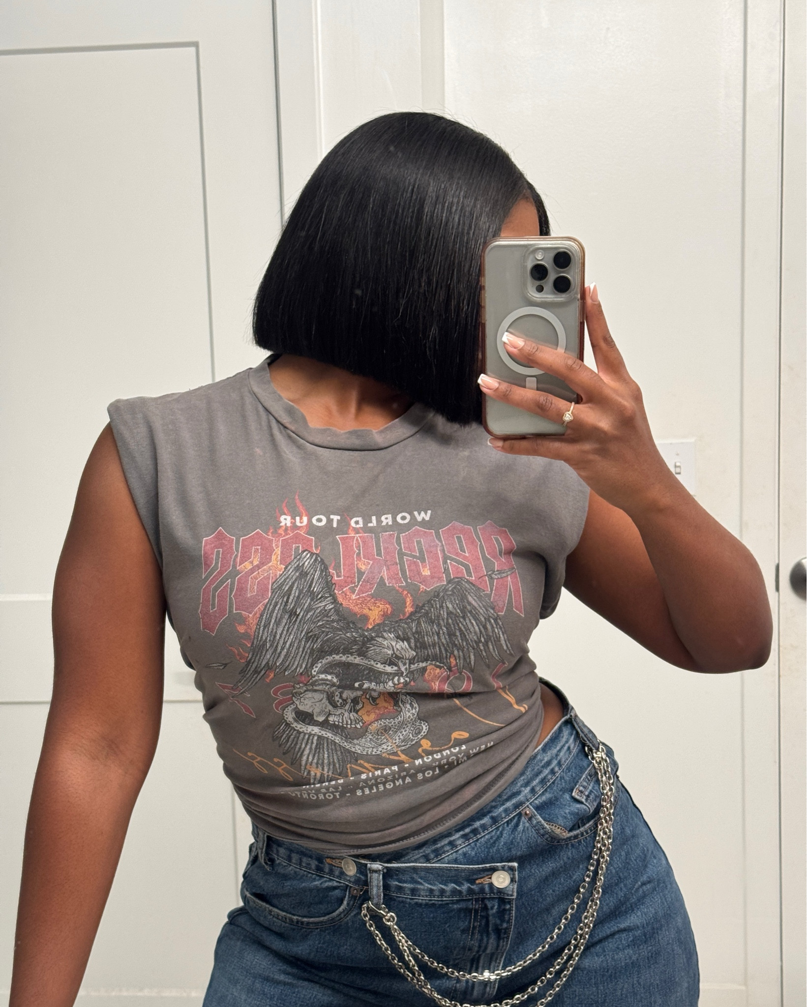 Jeans: Zara

#LTKMidsize