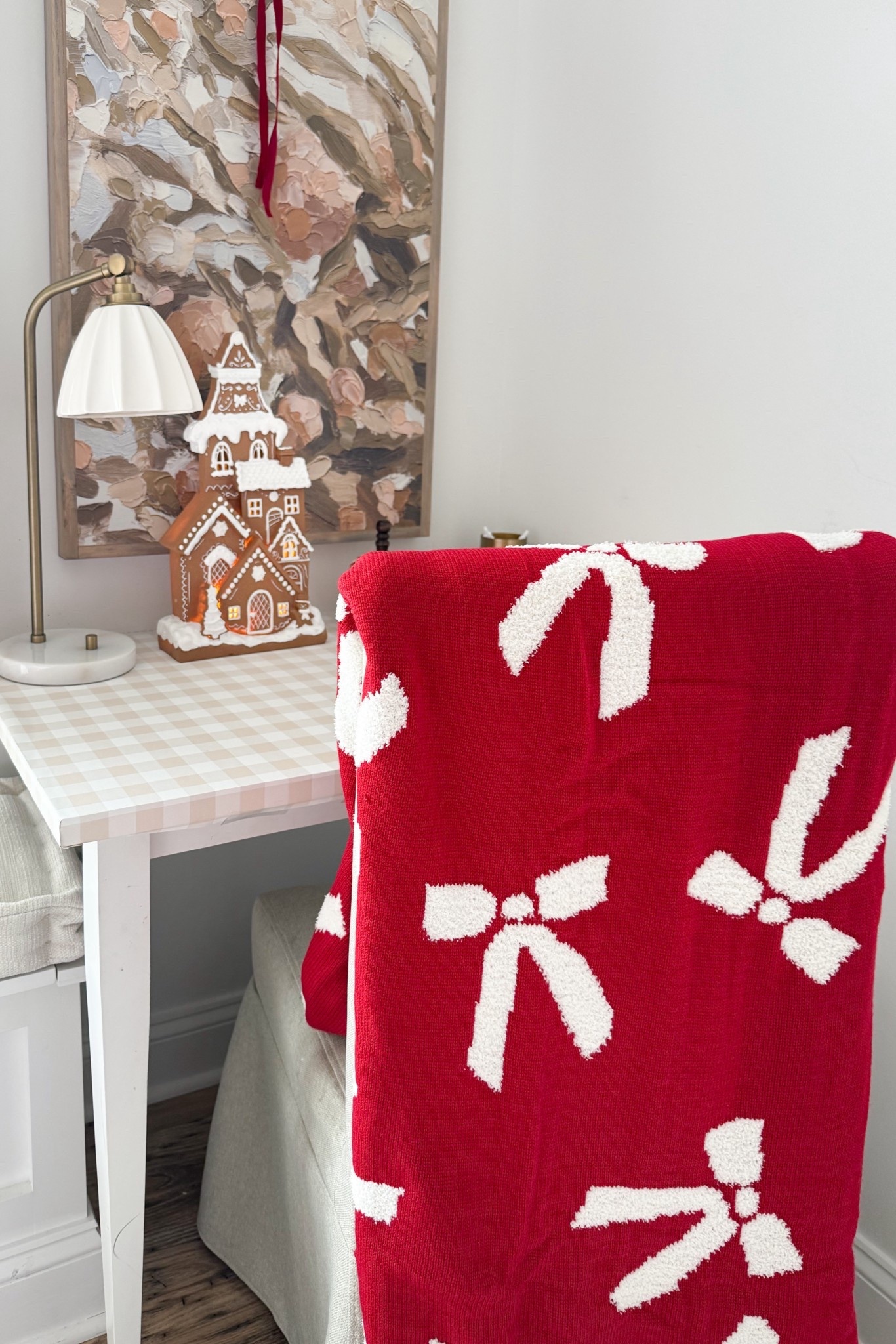 I added some pieces from the Macy’s holiday collection to our guest bedroom! @macys #macyspartner 

#LTKHome #LTKHoliday #LTKSaleAlert