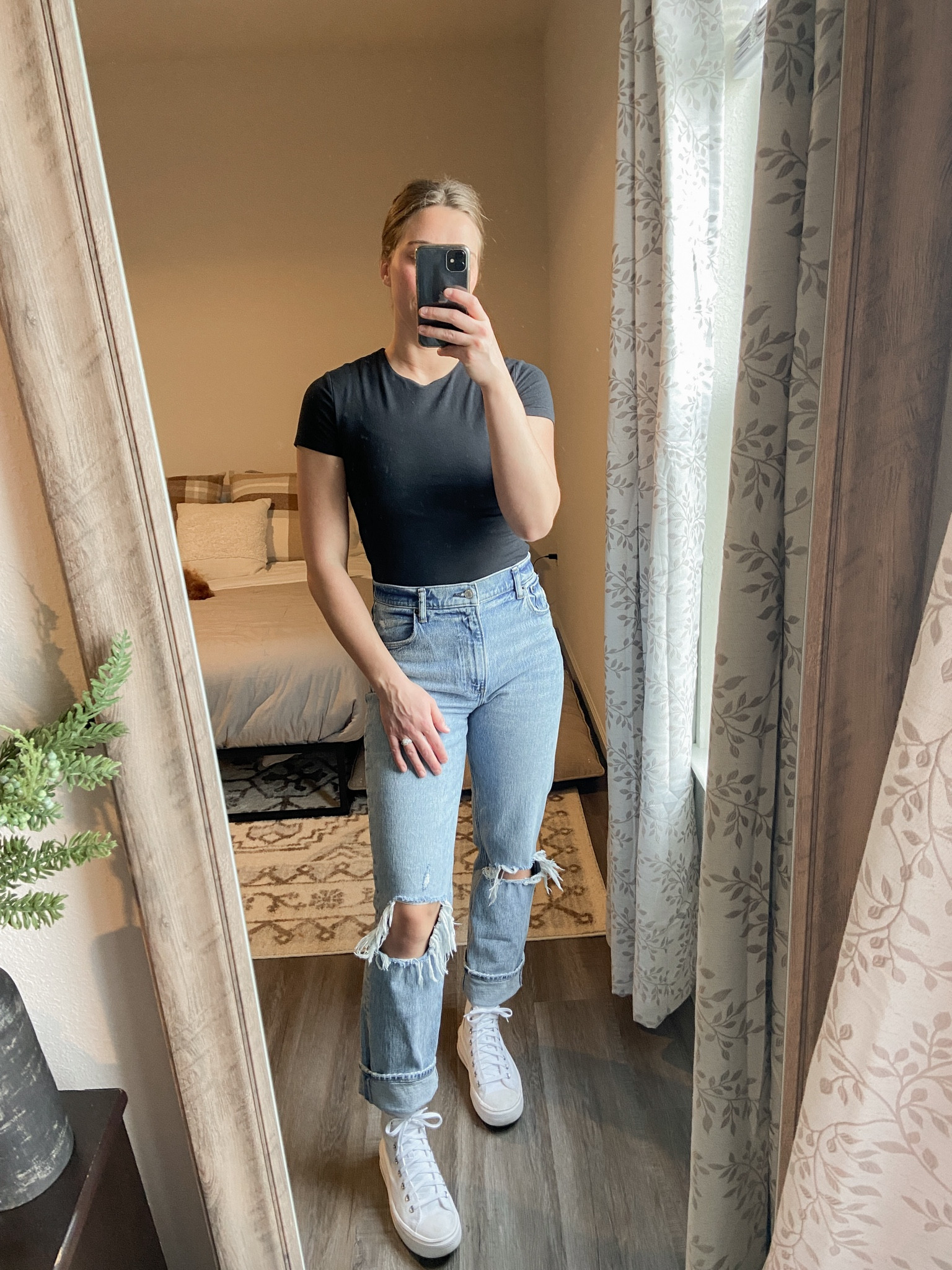 20% off everything at Abercrombie right now! This bodysuit is a staple in my closet! 

Everyday outfit | fashion | casual wear 

#LTKstyletip #LTKsalealert #LTKfindsunder50