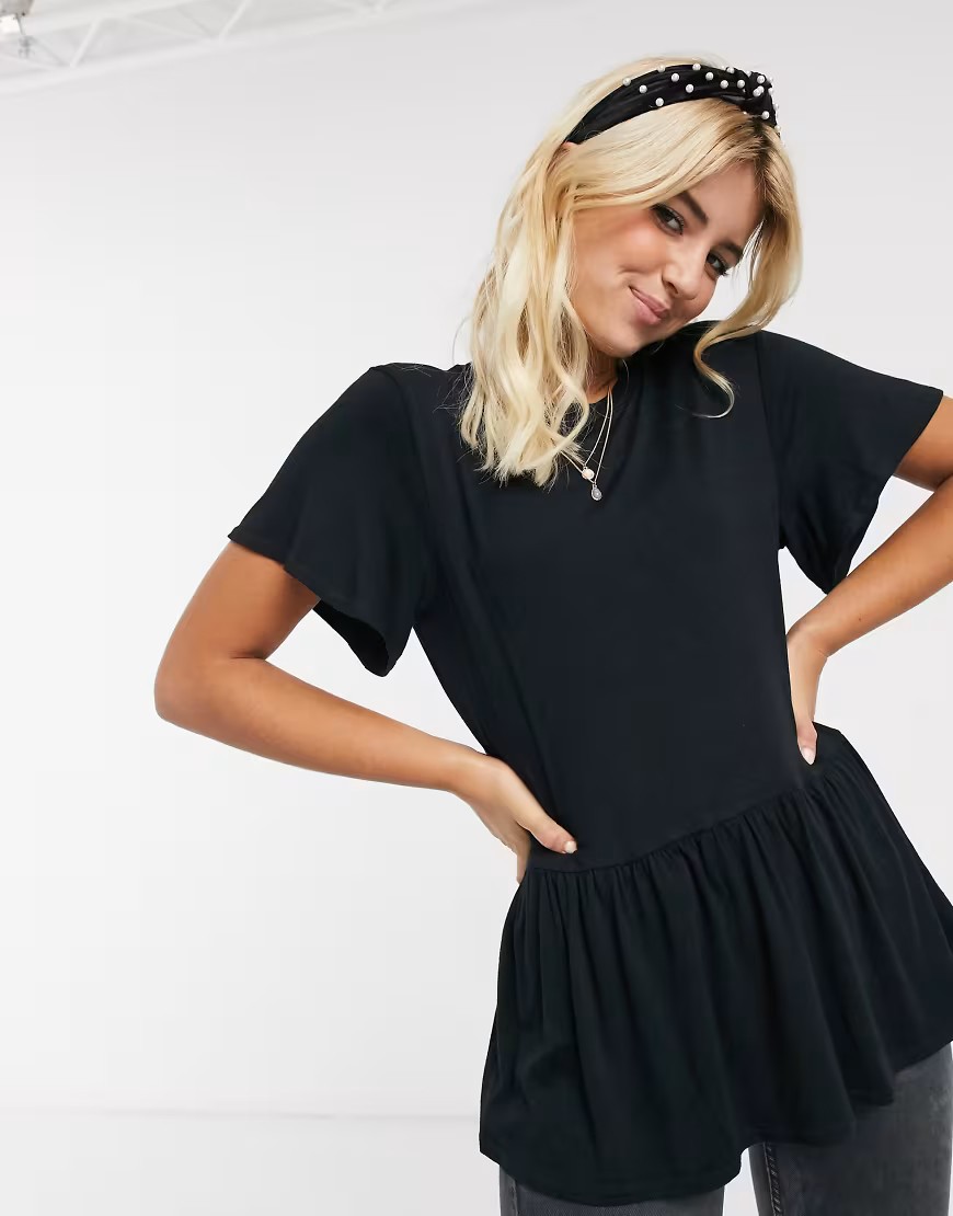 New Look textured peplum tee in black | ASOS (Global)