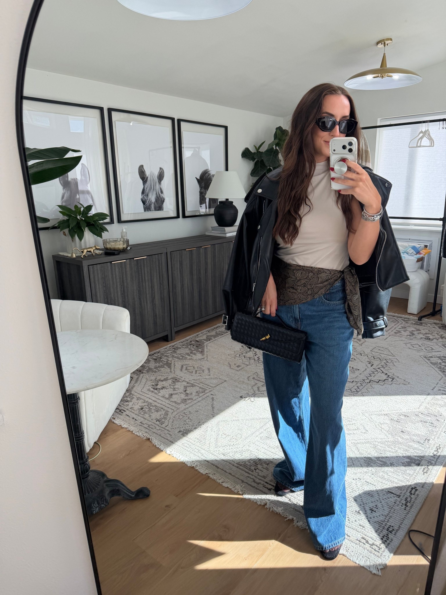 spring outfit of the day 🖤

brunch —> church 

Tank: M
Denim: 28 Long (oversized + need a 27)
Leather jacket: OLD



#LTKootd #LTKSeasonal #LTKgrwm