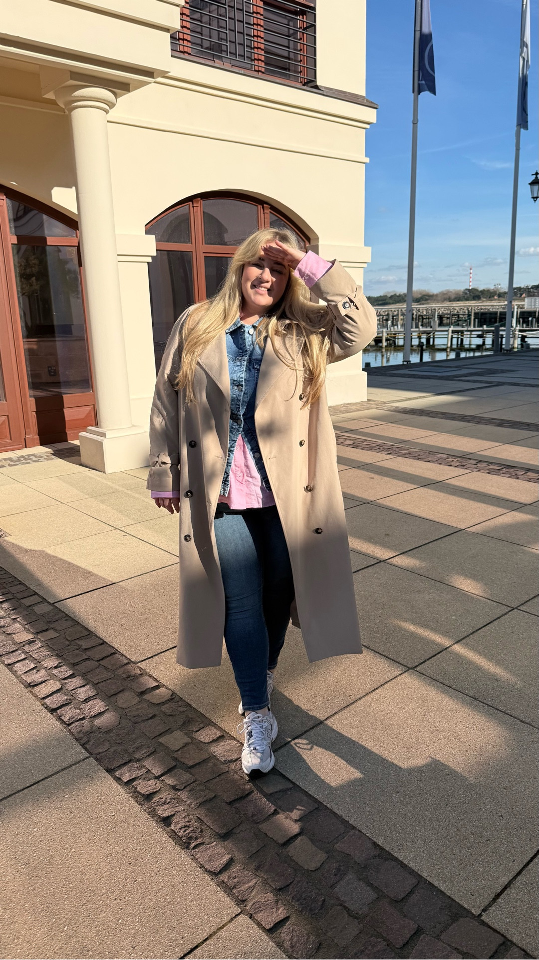 Trench Outfit Inspo 🌷

#trenchcoat #trench #plussizefashion #frühling


#LTKstyletip #LTKplussize #LTKspring