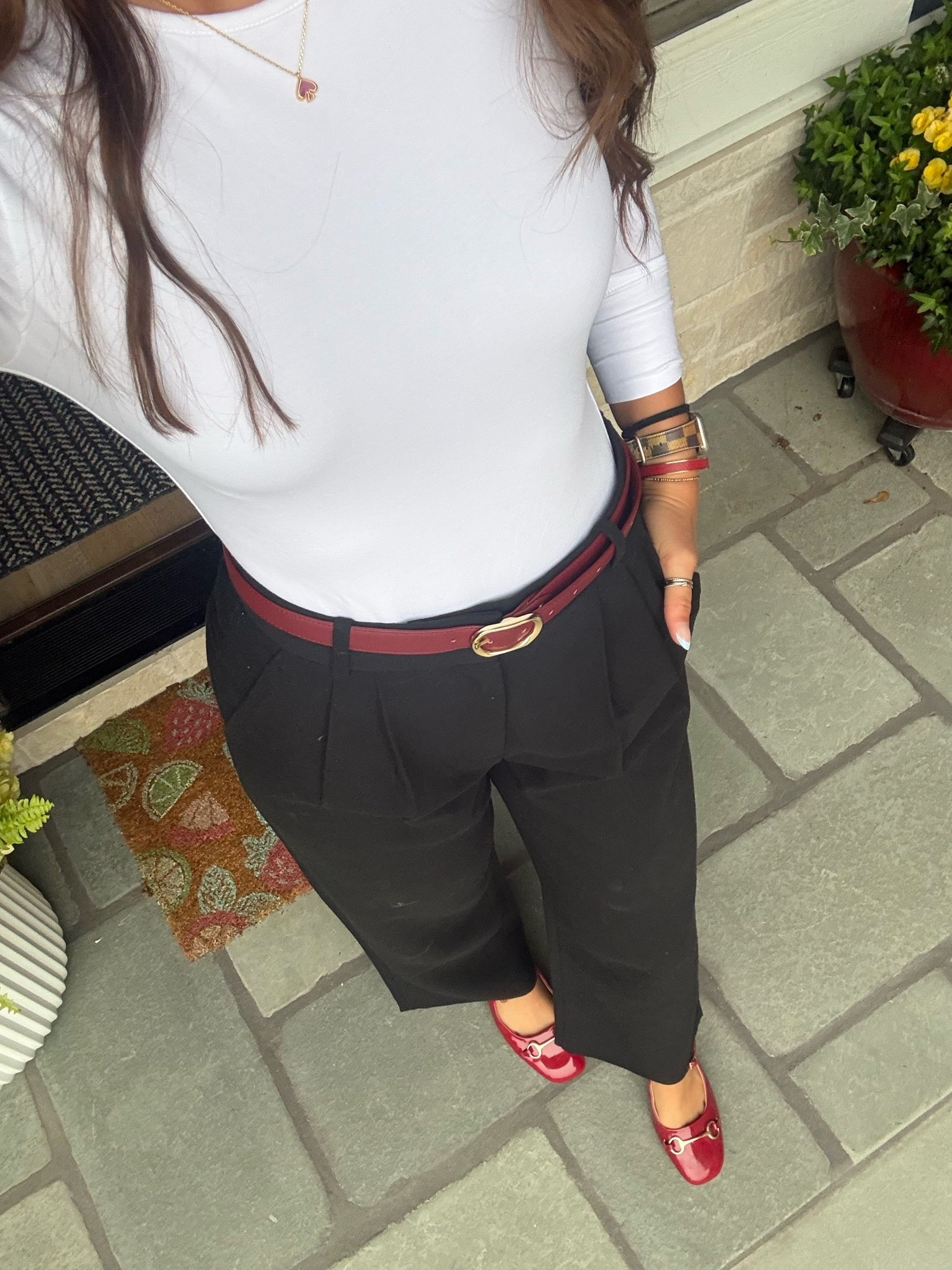 Loving the red accents today!

#LTKgrwm #LTKTall #LTKWorkwear
