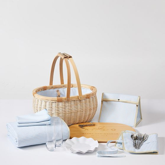Classic Wicker Picnic Basket For 2 | Mark and Graham