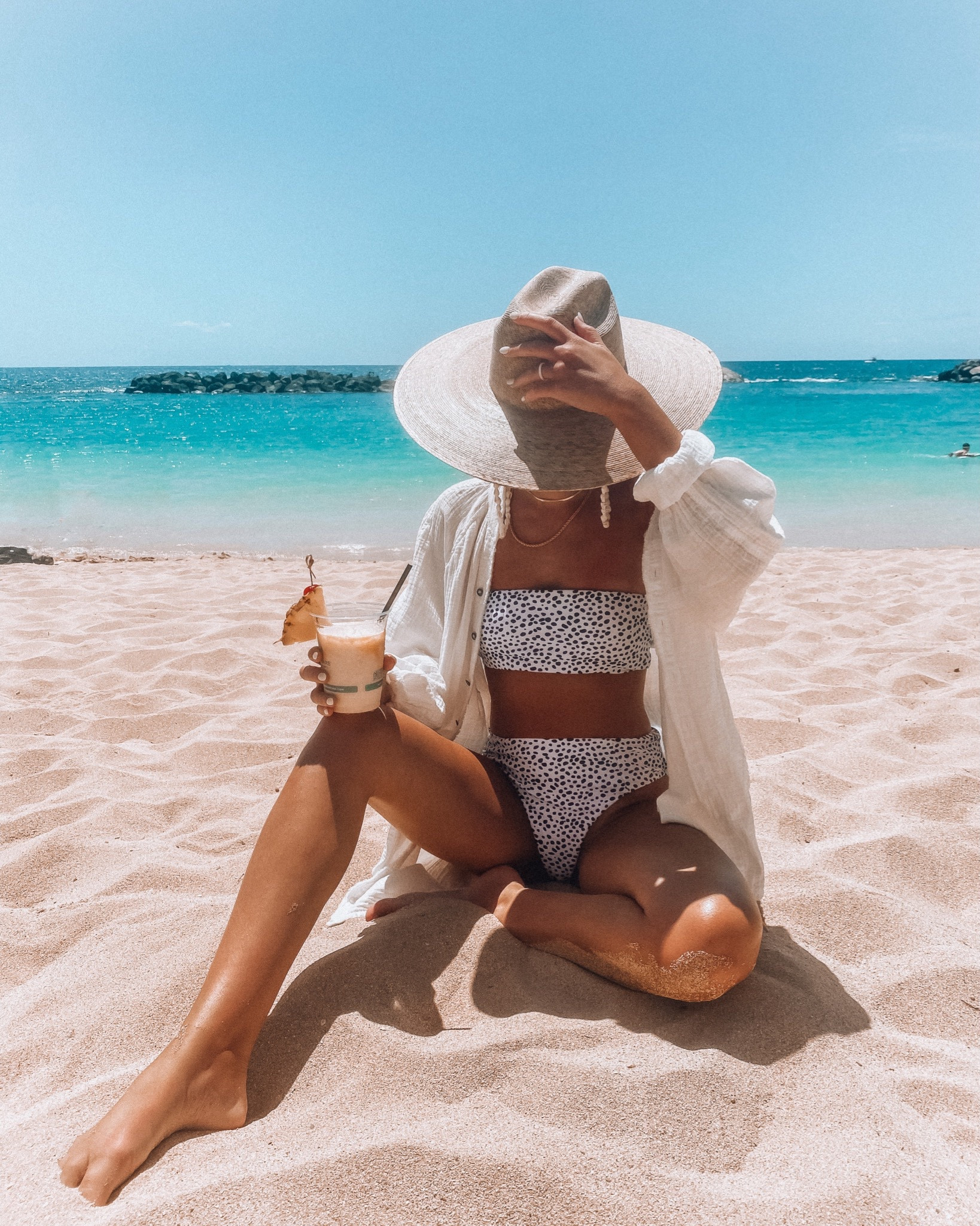 Amazon spring break looks🌸 size small swimsuit

Amazon finds | vacation | Amazon swimsuit | spring break | outfit idea 



#LTKstyletip #LTKswim