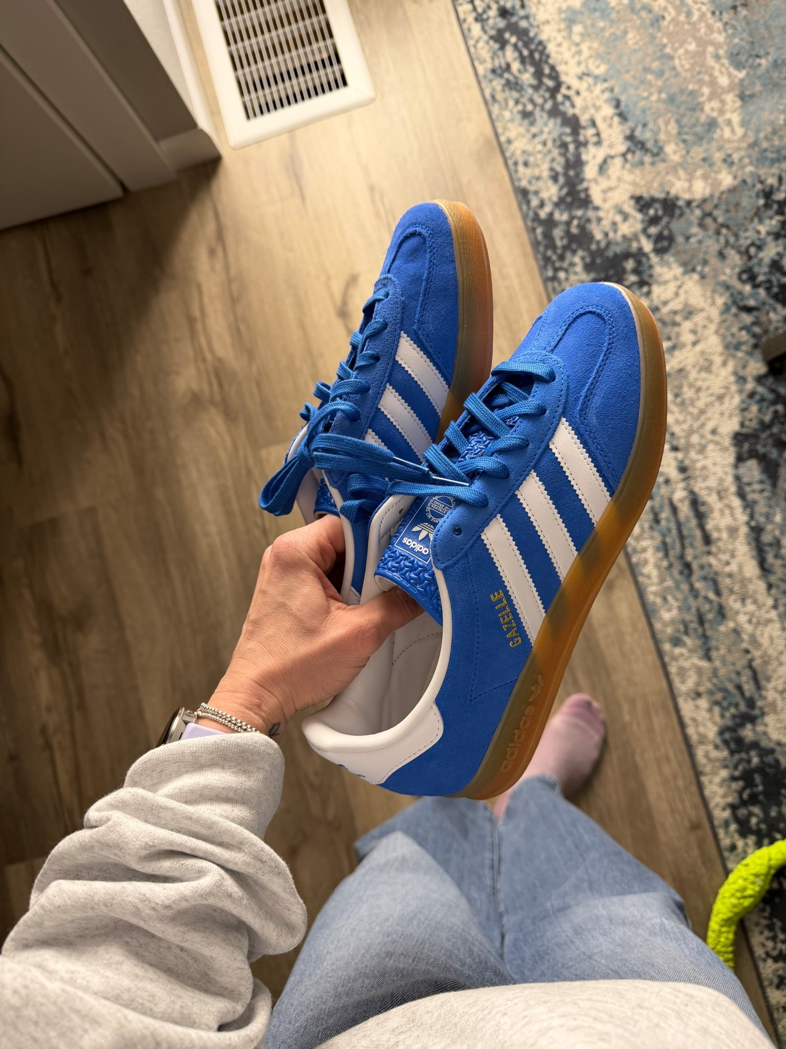 The comfiest shoes in the best color!

#LTKValentine #LTKOver40 #LTKootd