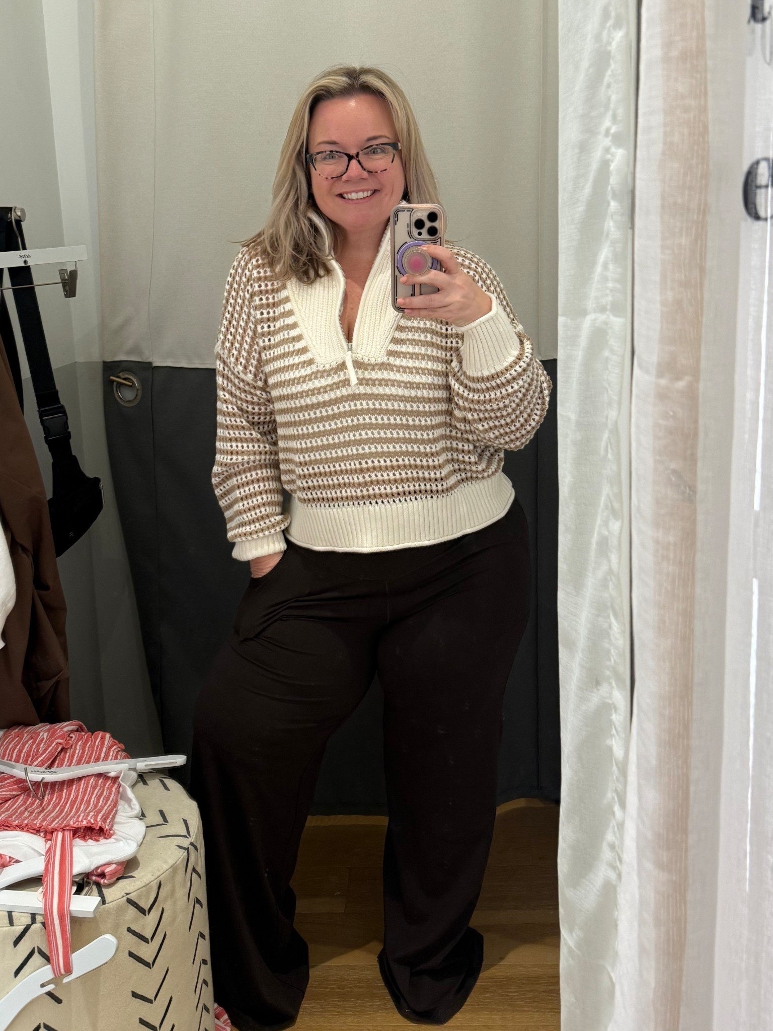 This is what I wanted casual but put together to look like for years.

Instead of hiding in oversized everything, I’m finally choosing pieces that give shape without clinging. This sweater has structure through the waist but still feels relaxed, and paired with these pants it just works.

Sizing
Sweater medium
Pants XL

Measurements for reference 40 bust 32 waist 49 hips 5’3

If you feel like your outfits always look bulky, start here. You don’t need tighter clothes, you need better proportions.

#aerie #aeriestyle #aeriehaul #everydayoutfits #curvyfashion #petitecurvy #ltkstyle #outfitinspo @Aerie 

#LTKootd