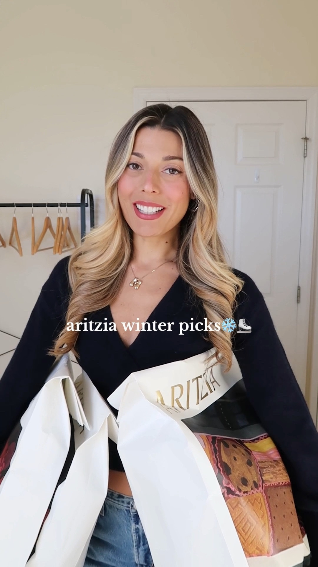 use those gift cards wisely, ladies! #aritzia #aritziapartner 

#LTKGiftGuide #LTKHoliday #LTKFindsUnder50