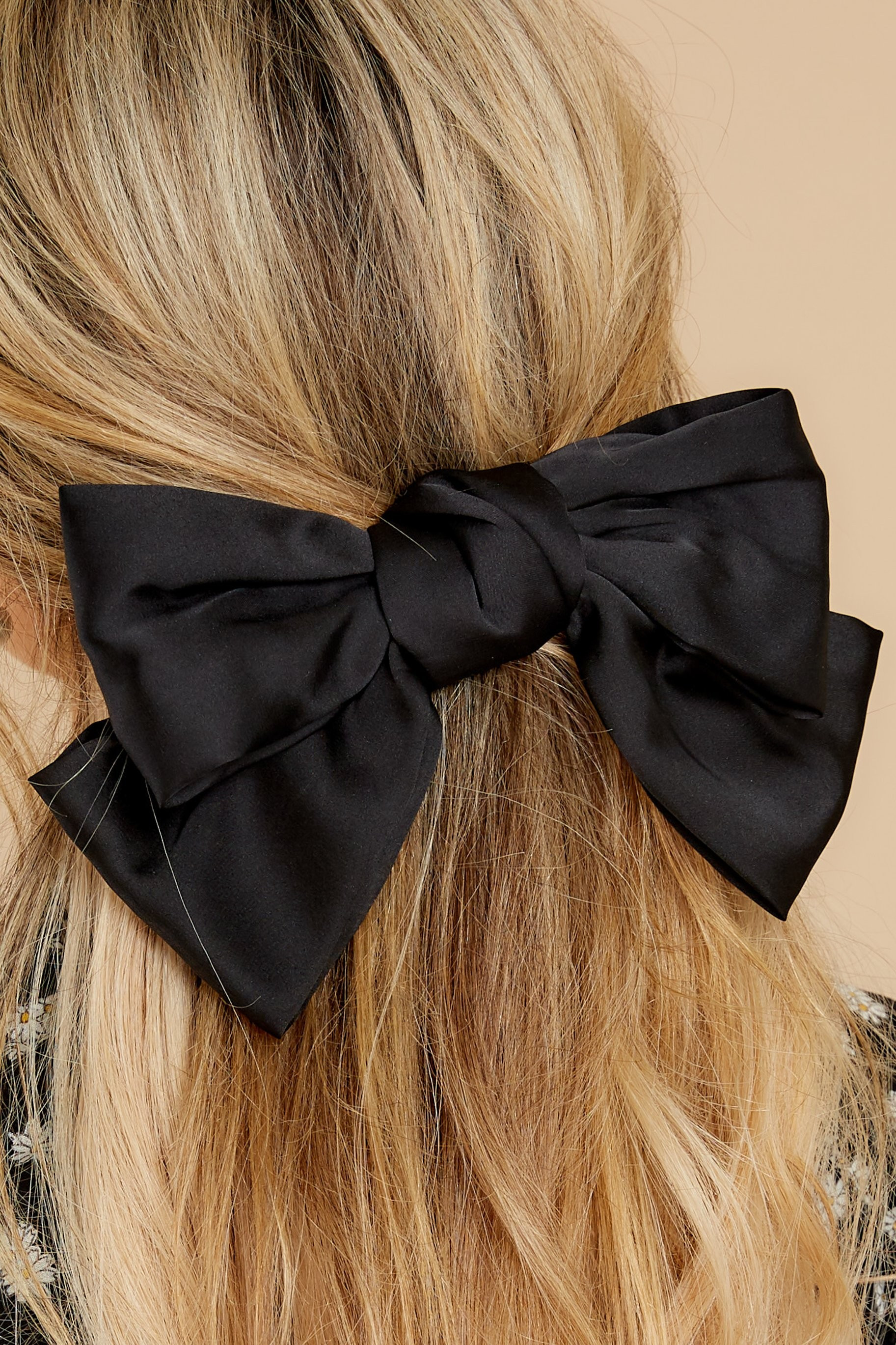 Hello Darling Black Bow | Red Dress 