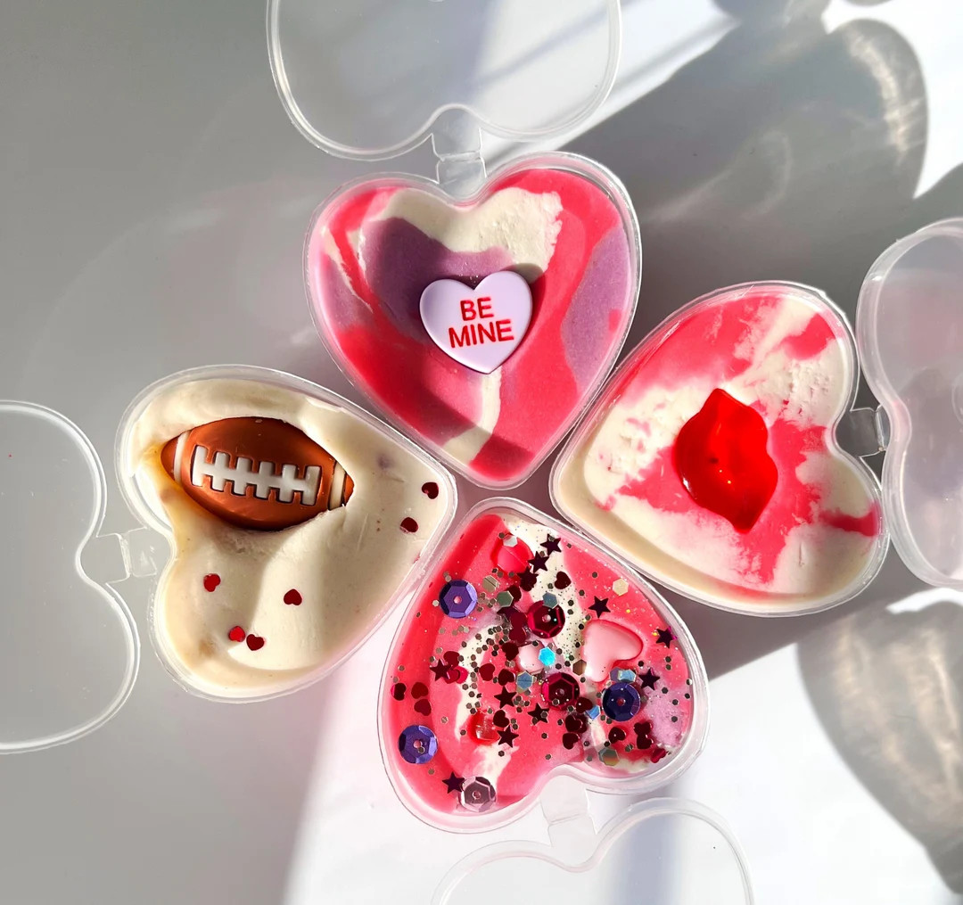 Valentines Day Play-dough, Love Basket, Play-dough, Sensory Play, Class Party Favors | Etsy (US)