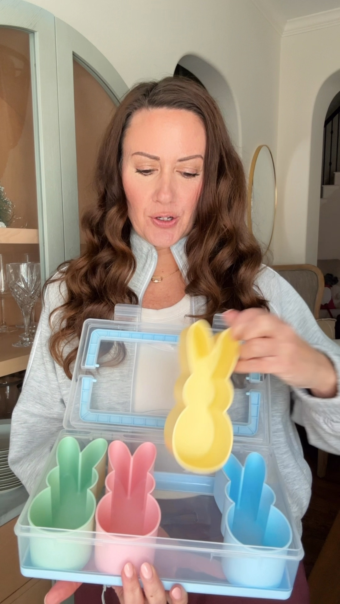 Cuuutest seasonal snackle boxes! Just $10 and SO adorable! 
.


#LTKKids #LTKHome #LTKSeasonal